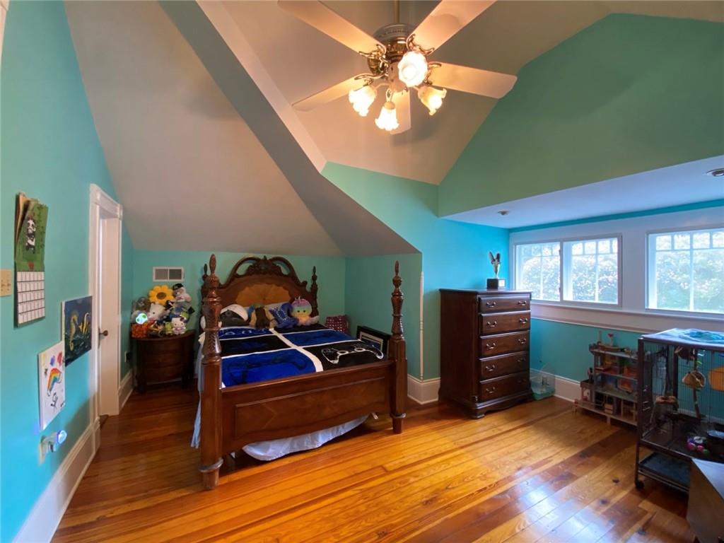 Covington, Louisiana, 70435, United States, 4 Bedrooms Bedrooms, ,5 BathroomsBathrooms,Residential,Active,1936635