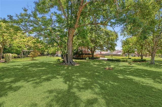 River Ridge, Louisiana, 70123, United States, 4 Bedrooms Bedrooms, ,5 BathroomsBathrooms,Residential,Active,1953282