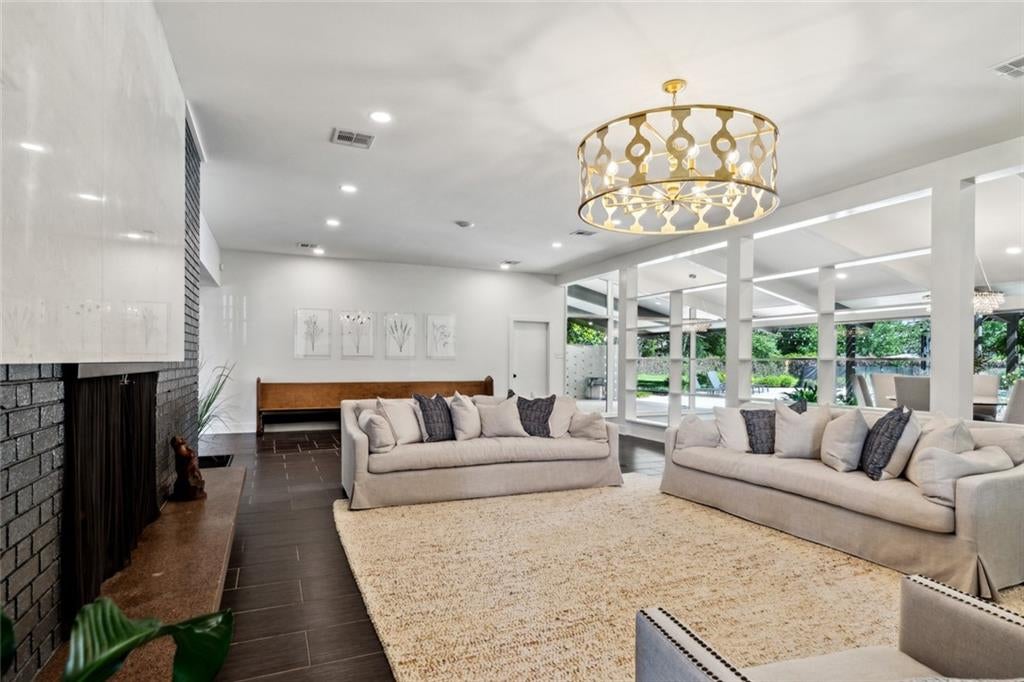 Hammond, Louisiana, 70401, United States, ,5 BathroomsBathrooms,Residential,Active,1820427