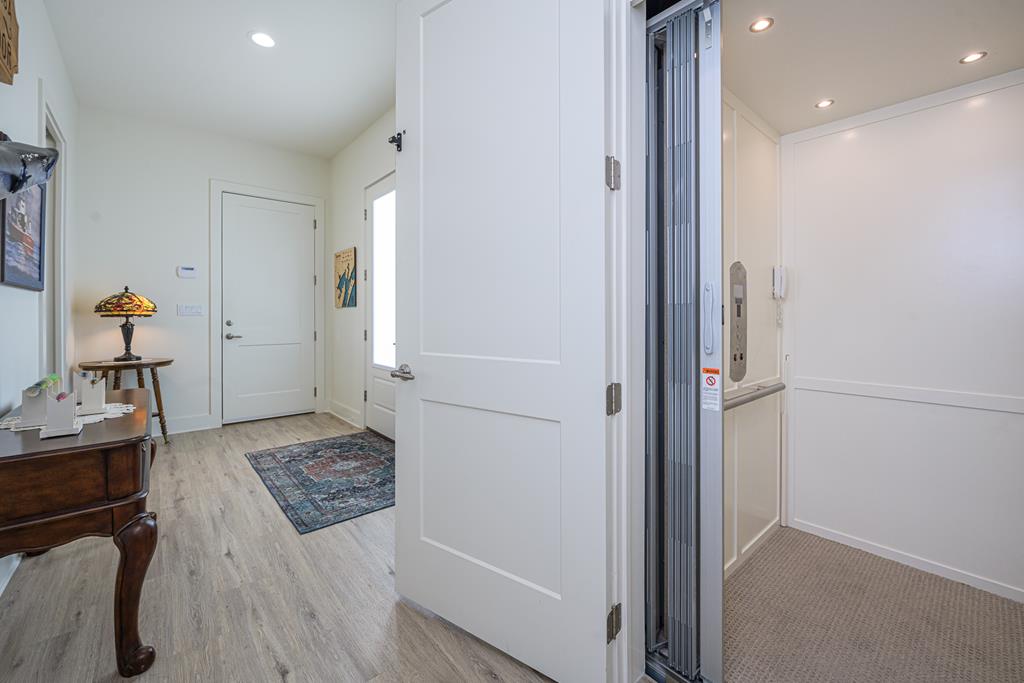 Rockport, Texas, 78382, United States, ,4 BathroomsBathrooms,Residential,Active,1823941