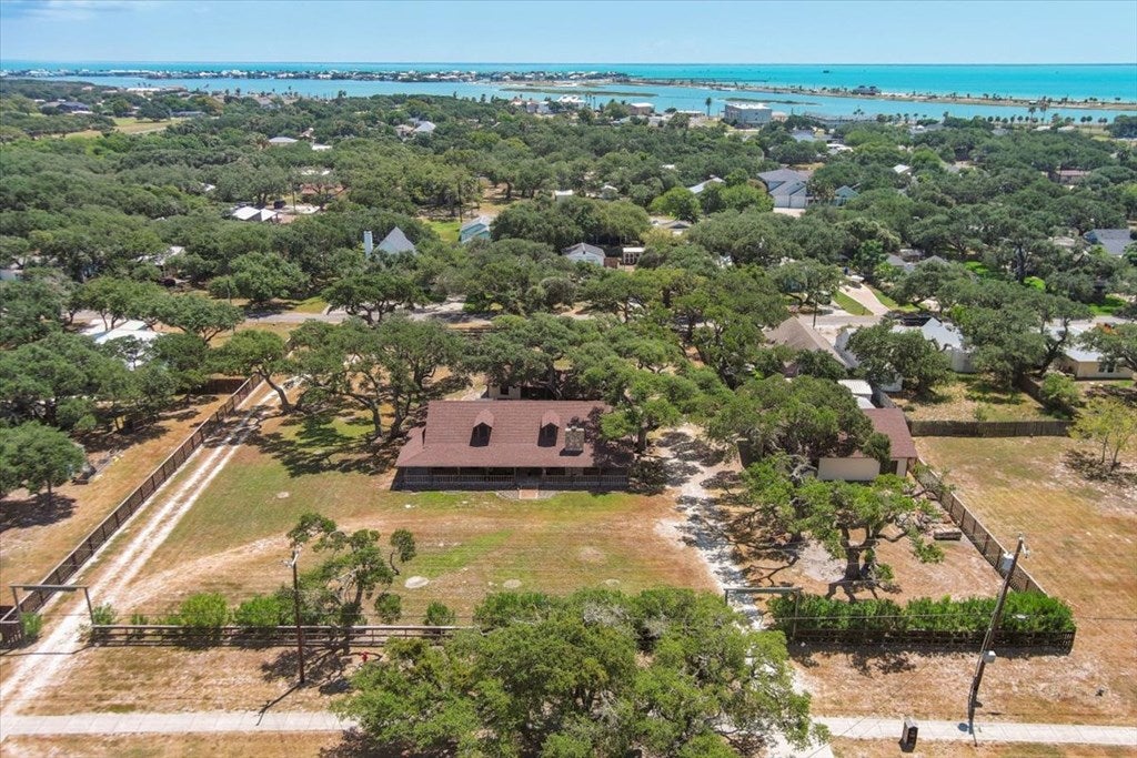 Rockport, Texas, 78382, United States, 3 Bedrooms Bedrooms, ,4 BathroomsBathrooms,Residential,Active,1929924