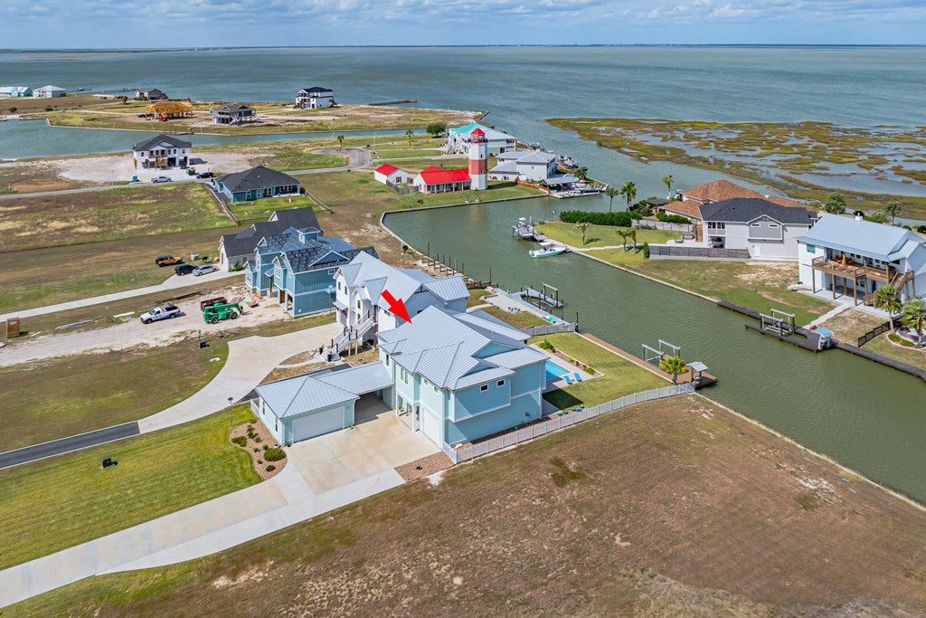 Rockport, Texas, 78382, United States, ,4 BathroomsBathrooms,Residential,Active,1823941