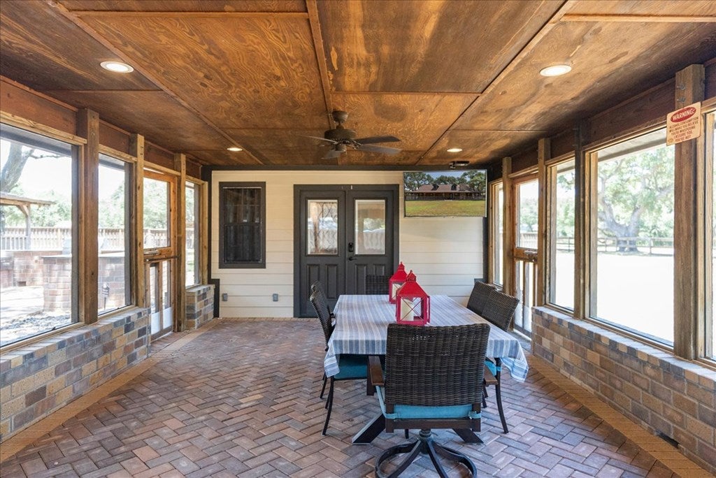 Rockport, Texas, 78382, United States, 3 Bedrooms Bedrooms, ,4 BathroomsBathrooms,Residential,Active,1929924