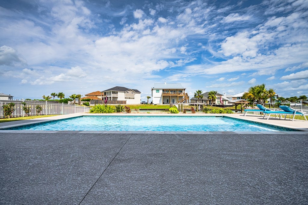 Rockport, Texas, 78382, United States, ,4 BathroomsBathrooms,Residential,Active,1823941