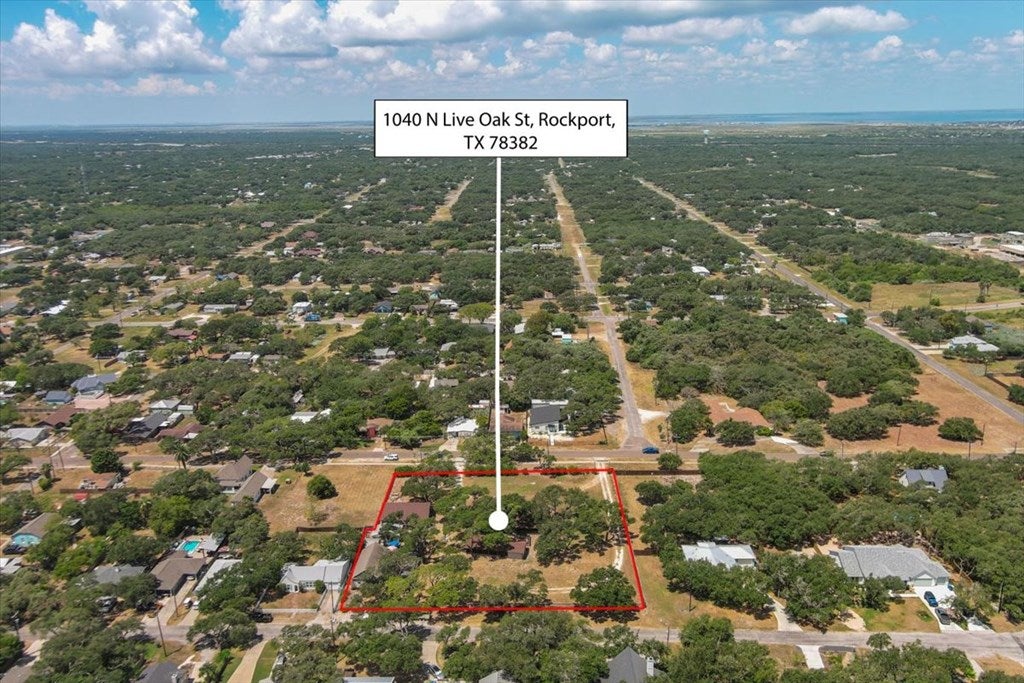 Rockport, Texas, 78382, United States, 3 Bedrooms Bedrooms, ,4 BathroomsBathrooms,Residential,Active,1929924