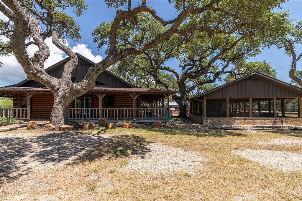 Rockport, Texas, 78382, United States, 3 Bedrooms Bedrooms, ,4 BathroomsBathrooms,Residential,Active,1929924