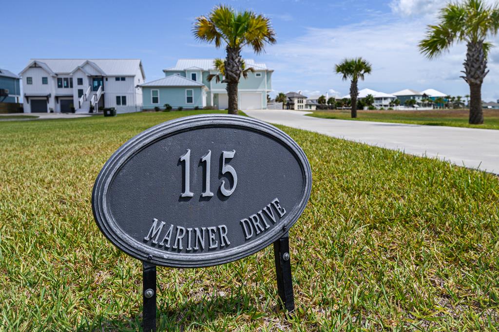 Rockport, Texas, 78382, United States, ,4 BathroomsBathrooms,Residential,Active,1823941