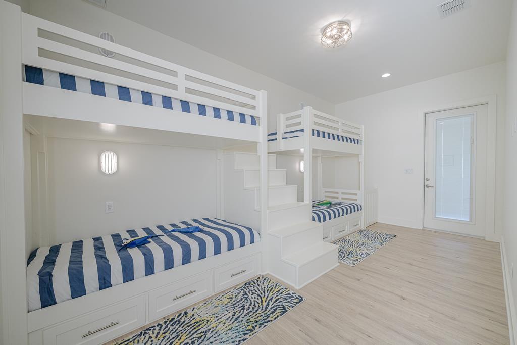 Rockport, Texas, 78382, United States, ,4 BathroomsBathrooms,Residential,Active,1823941