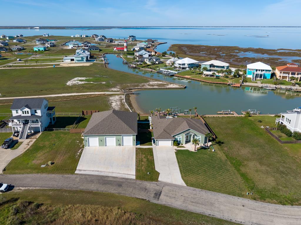 Rockport, Texas, 78382, United States, 5 Bedrooms Bedrooms, ,5 BathroomsBathrooms,Residential,Active,2008732