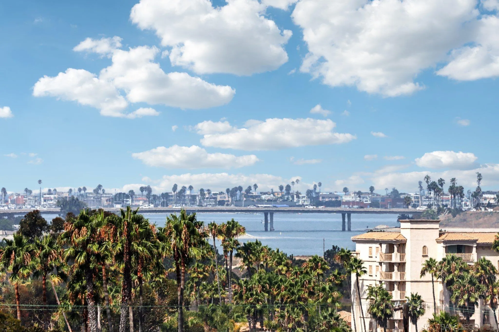San Diego, California, 92110, United States, 4 Bedrooms Bedrooms, ,4 BathroomsBathrooms,Residential,Active,1922508