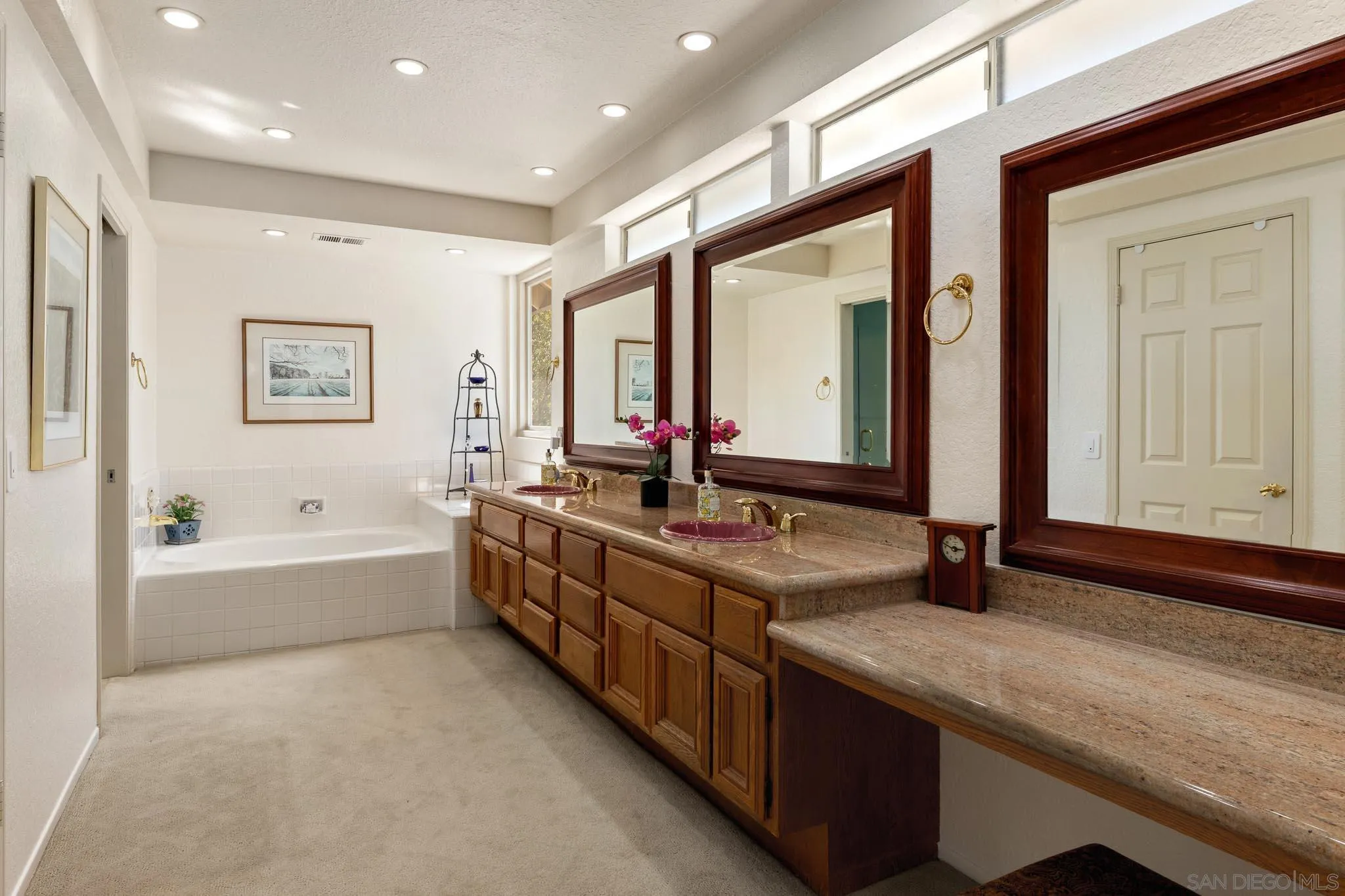 San Diego, California, 92131, United States, 5 Bedrooms Bedrooms, ,3 BathroomsBathrooms,Residential,Active,1945199