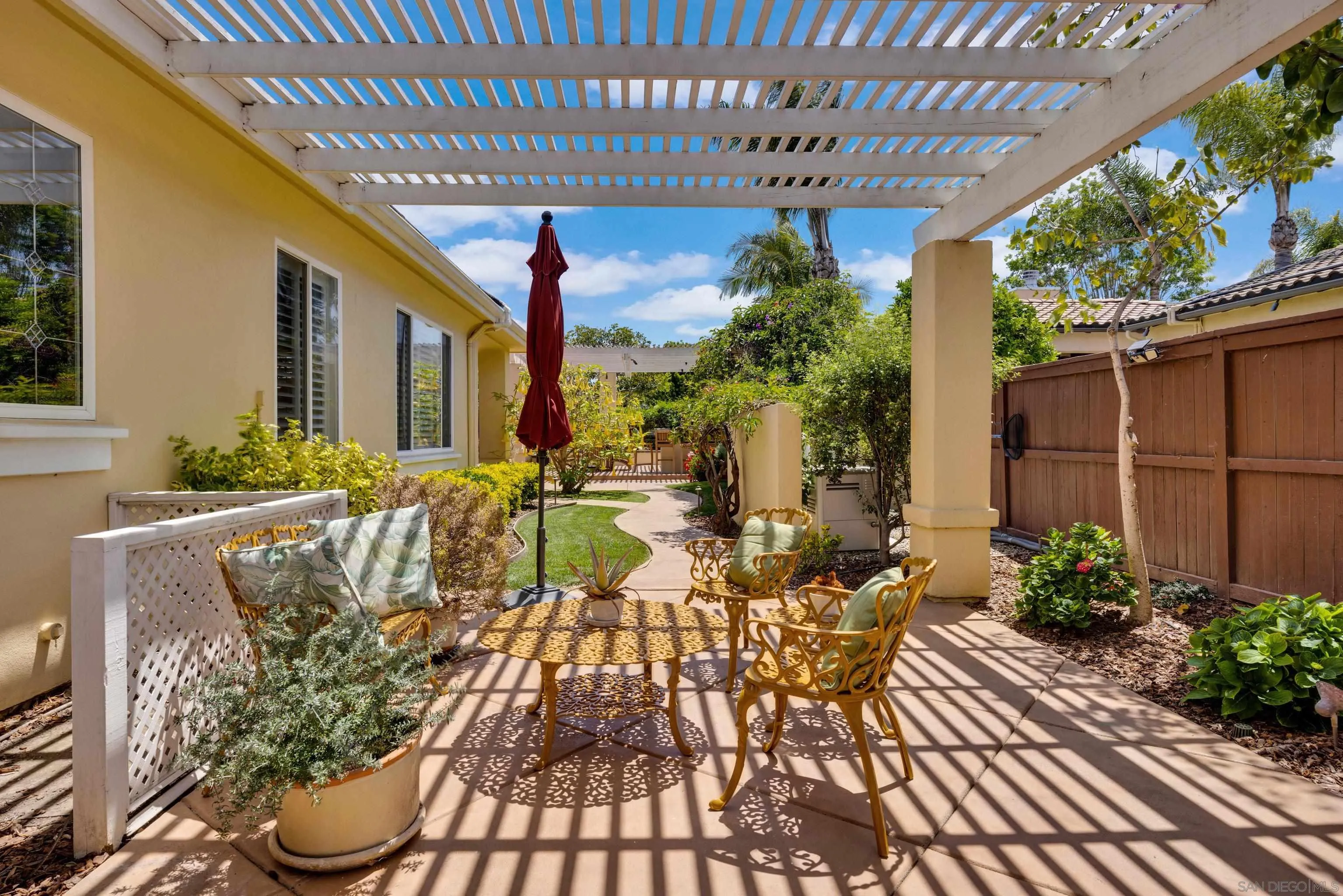 San Diego, California, 92127, United States, 5 Bedrooms Bedrooms, ,6 BathroomsBathrooms,Residential,Active,1936639