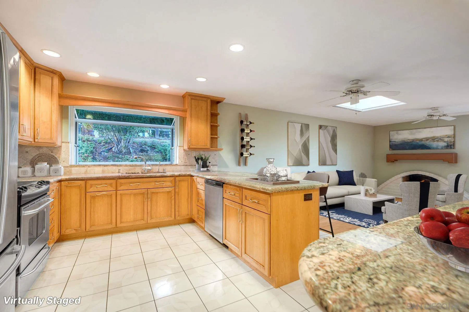 San Diego, California, 92128, United States, 3 Bedrooms Bedrooms, ,3 BathroomsBathrooms,Residential,Active,1990587