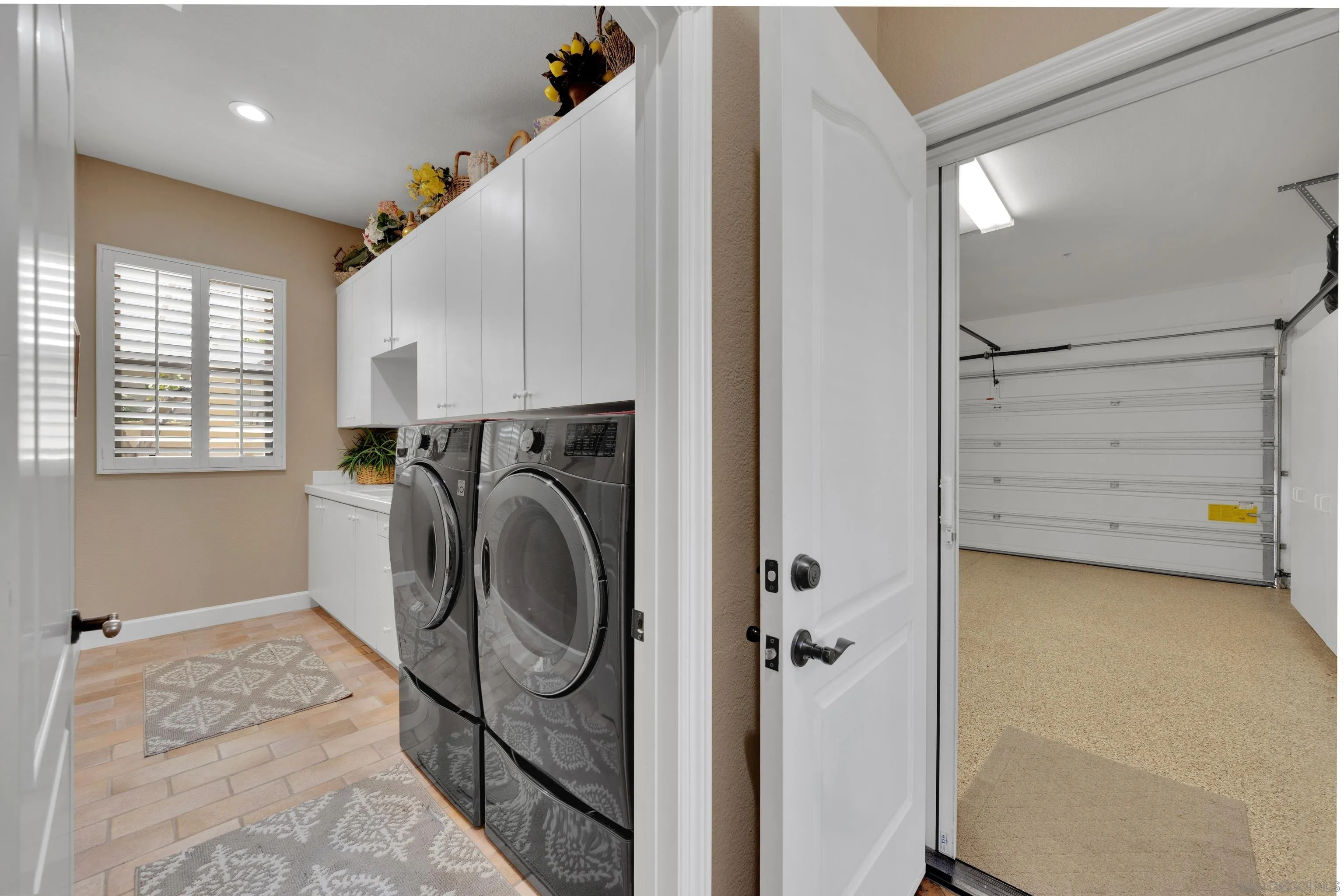 San Diego, California, 92127, United States, 5 Bedrooms Bedrooms, ,6 BathroomsBathrooms,Residential,Active,1936639