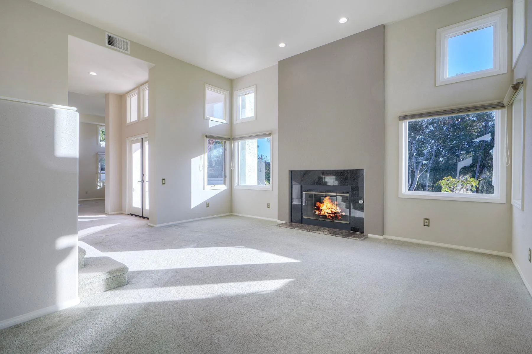 Escondido, California, 92029, United States, 4 Bedrooms Bedrooms, ,4 BathroomsBathrooms,Residential,Active,1995277