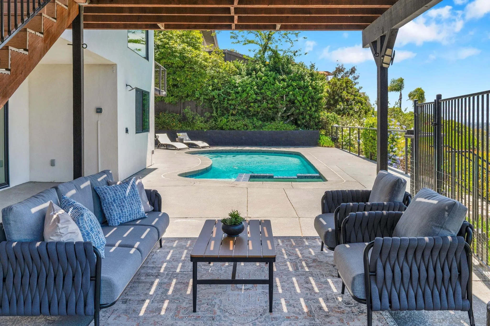 San Diego, California, 92120, United States, 4 Bedrooms Bedrooms, ,4 BathroomsBathrooms,Residential,Active,2042189