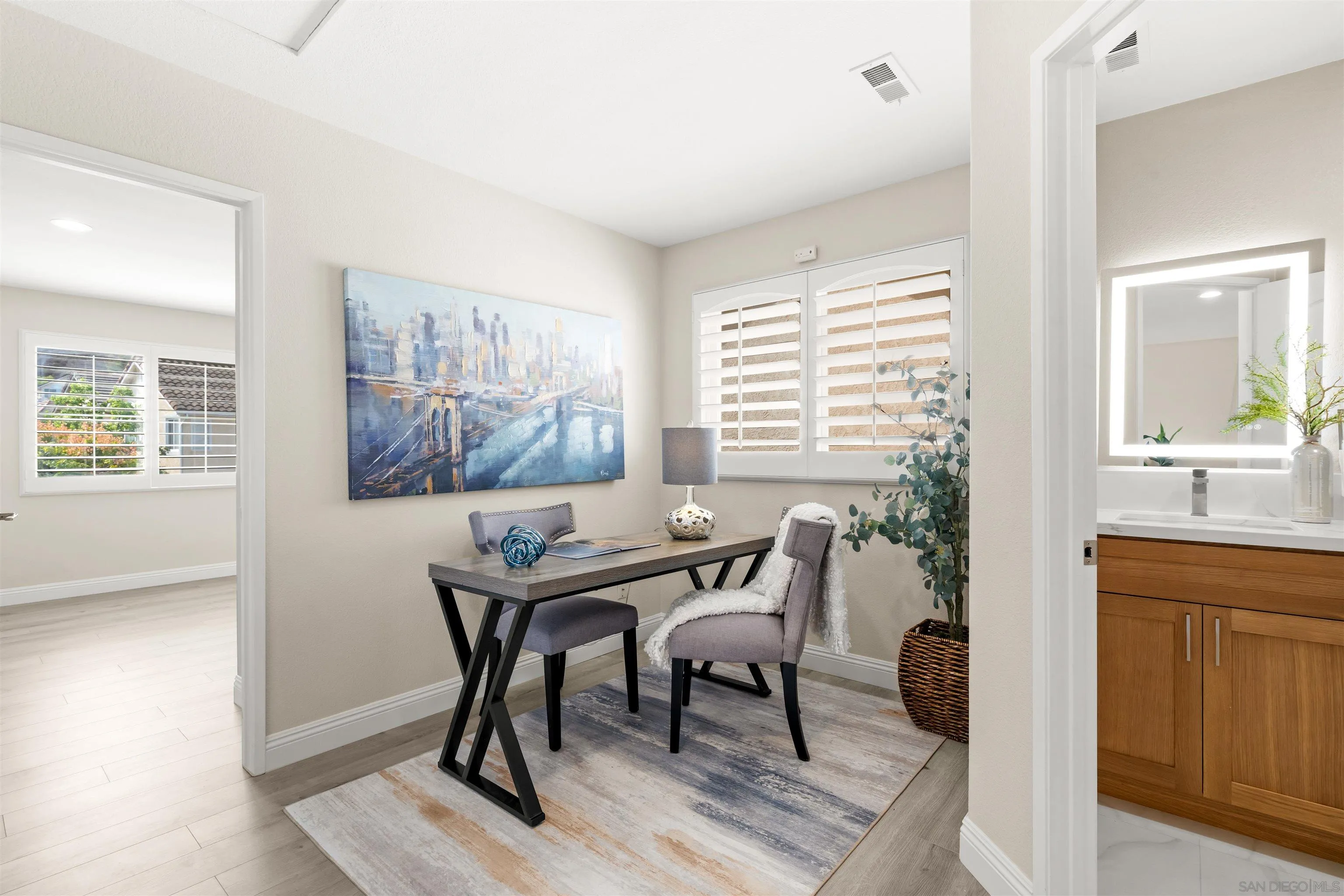 San Diego, California, 92128, United States, 3 Bedrooms Bedrooms, ,3 BathroomsBathrooms,Residential,Active,1945480