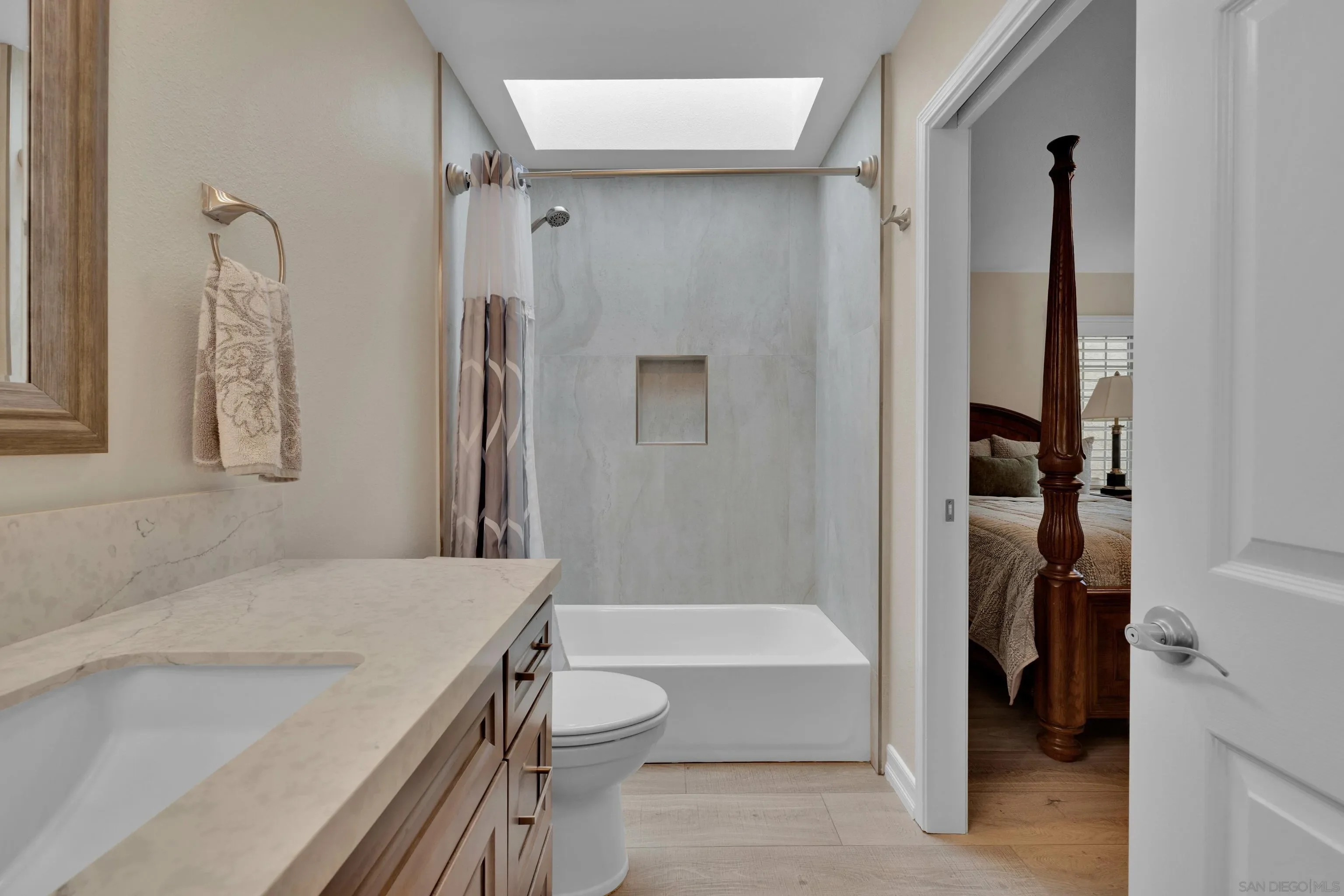 San Diego, California, 92128, United States, 3 Bedrooms Bedrooms, ,2 BathroomsBathrooms,Residential,Active,1936620