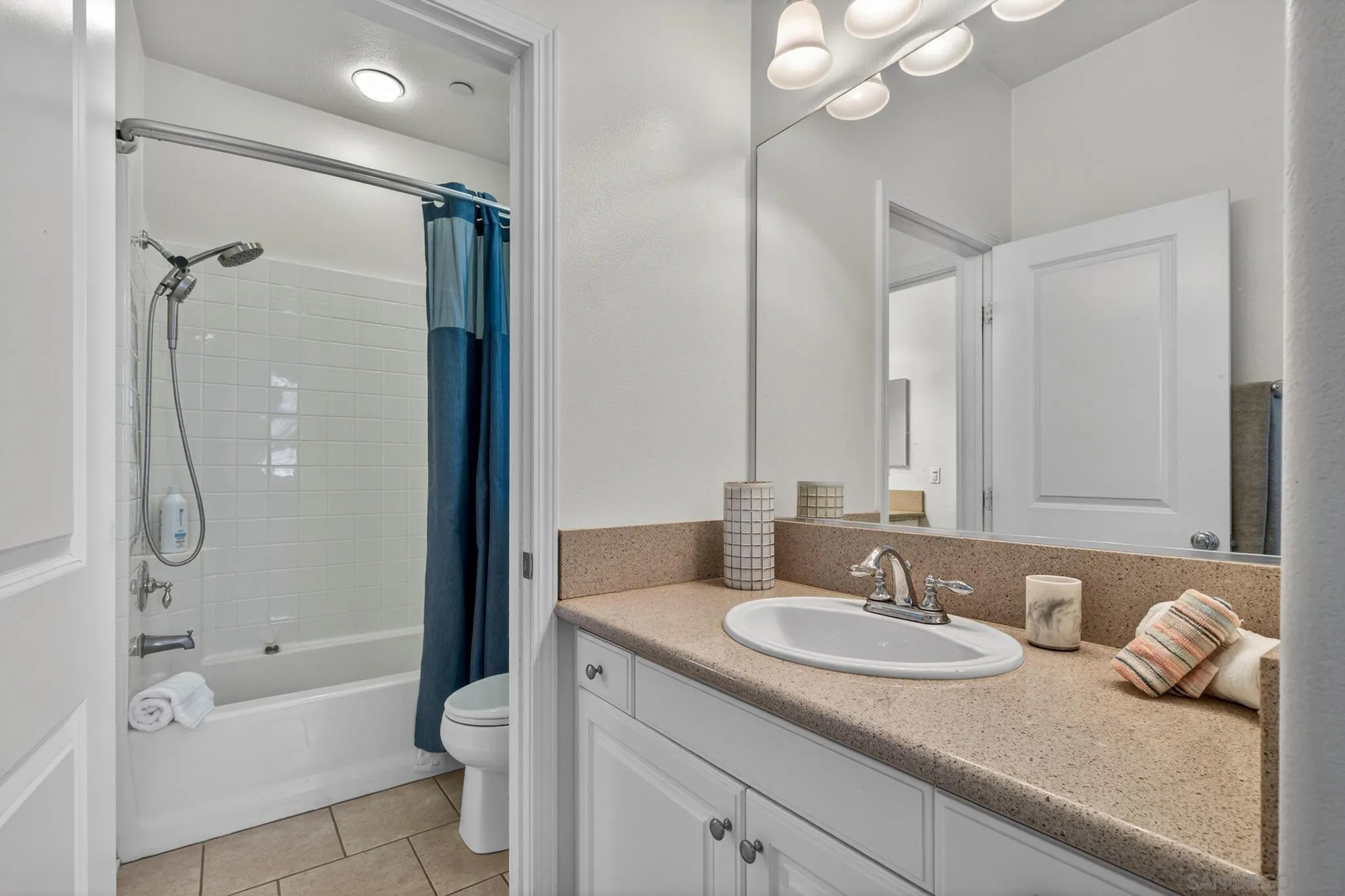 San Diego, California, 92127, United States, 4 Bedrooms Bedrooms, ,4 BathroomsBathrooms,Residential,Active,2045024