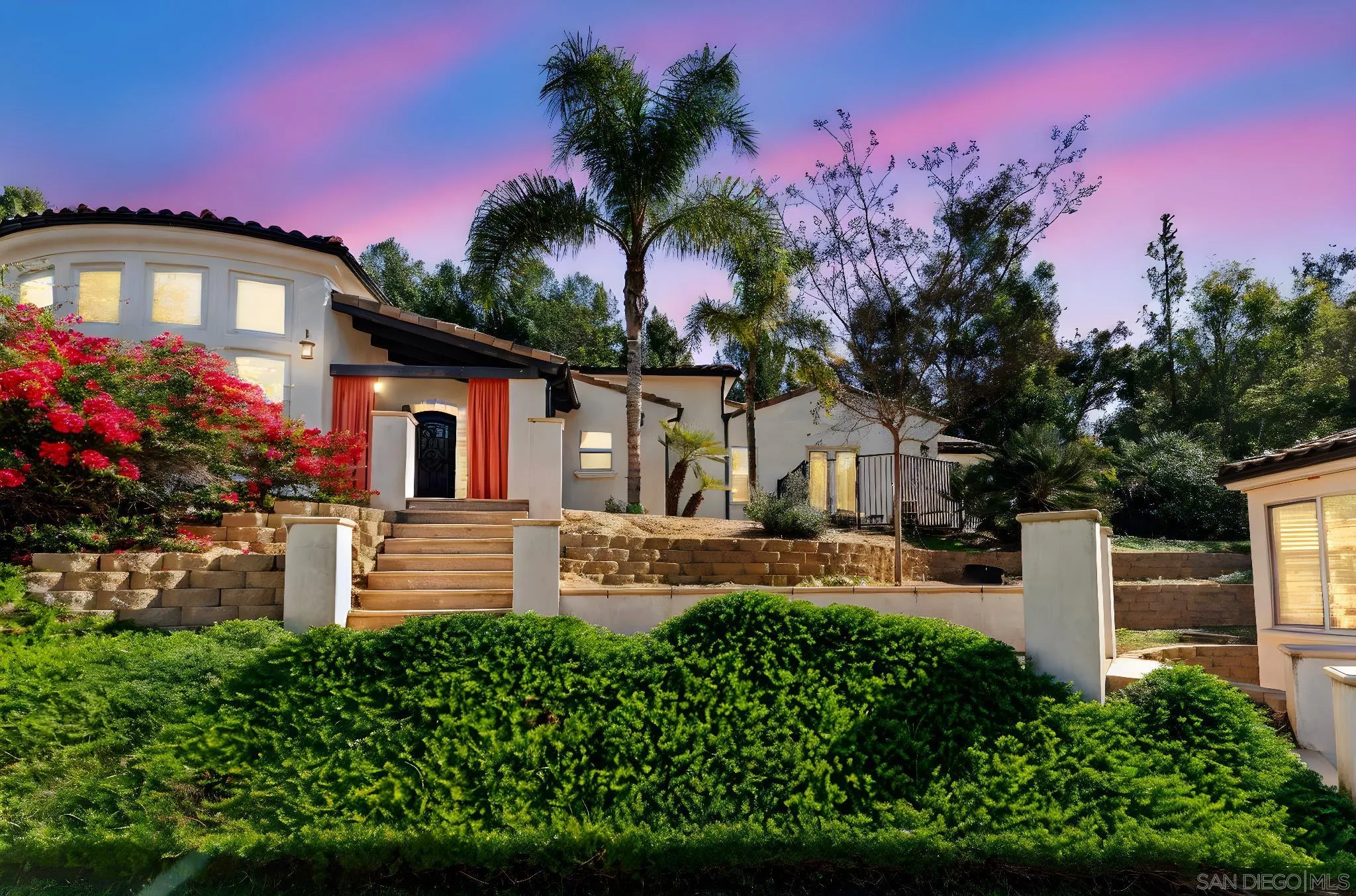 San Diego, California, 92128, United States, 5 Bedrooms Bedrooms, ,6 BathroomsBathrooms,Residential,Active,2015809