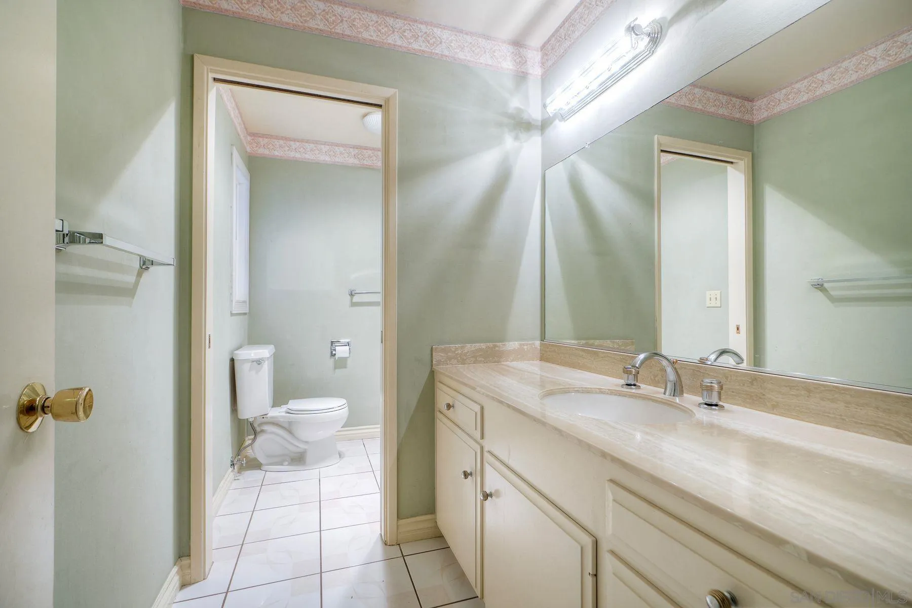 San Diego, California, 92128, United States, 3 Bedrooms Bedrooms, ,3 BathroomsBathrooms,Residential,Active,1990587