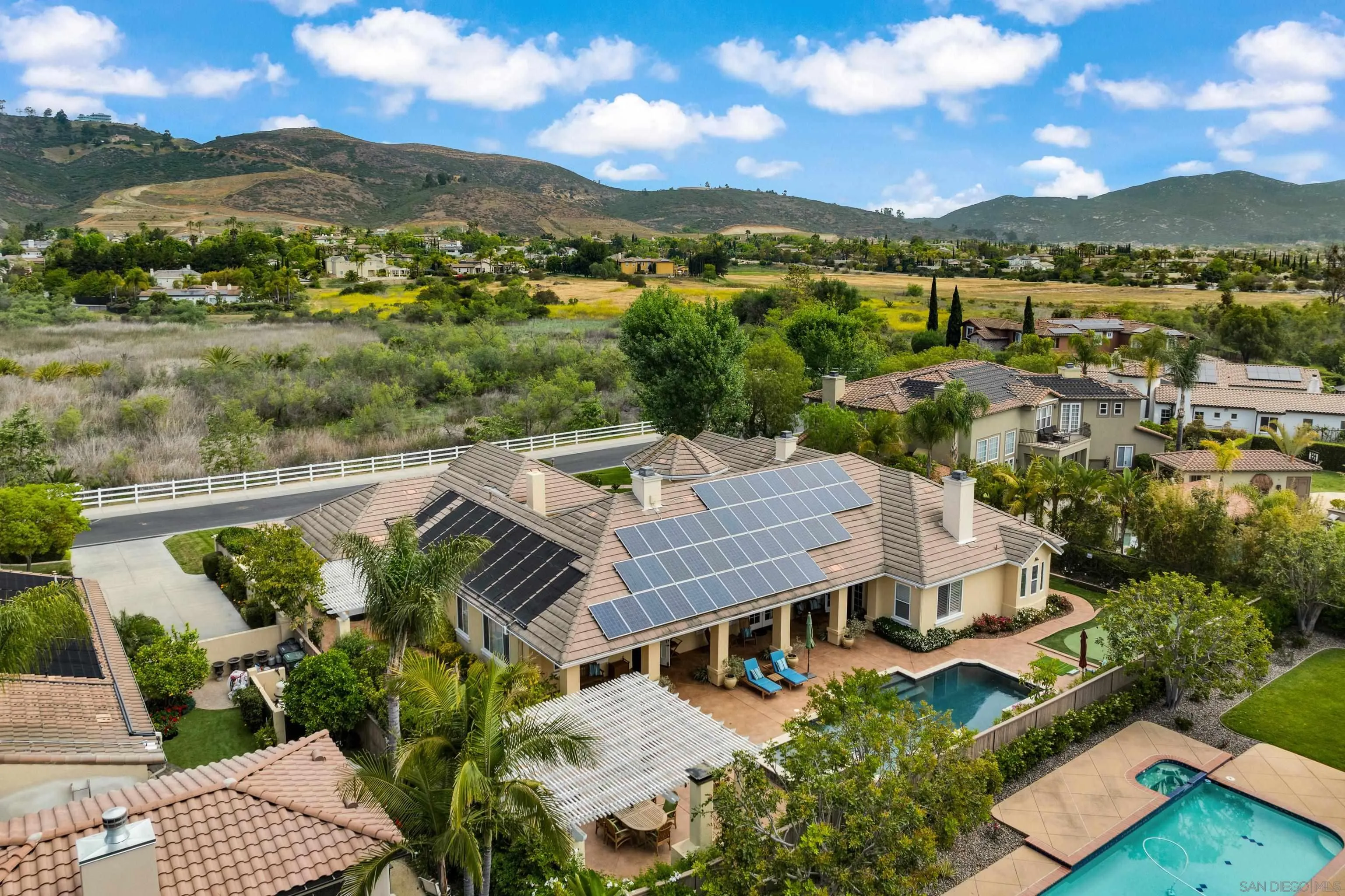 San Diego, California, 92127, United States, 5 Bedrooms Bedrooms, ,6 BathroomsBathrooms,Residential,Active,1936639