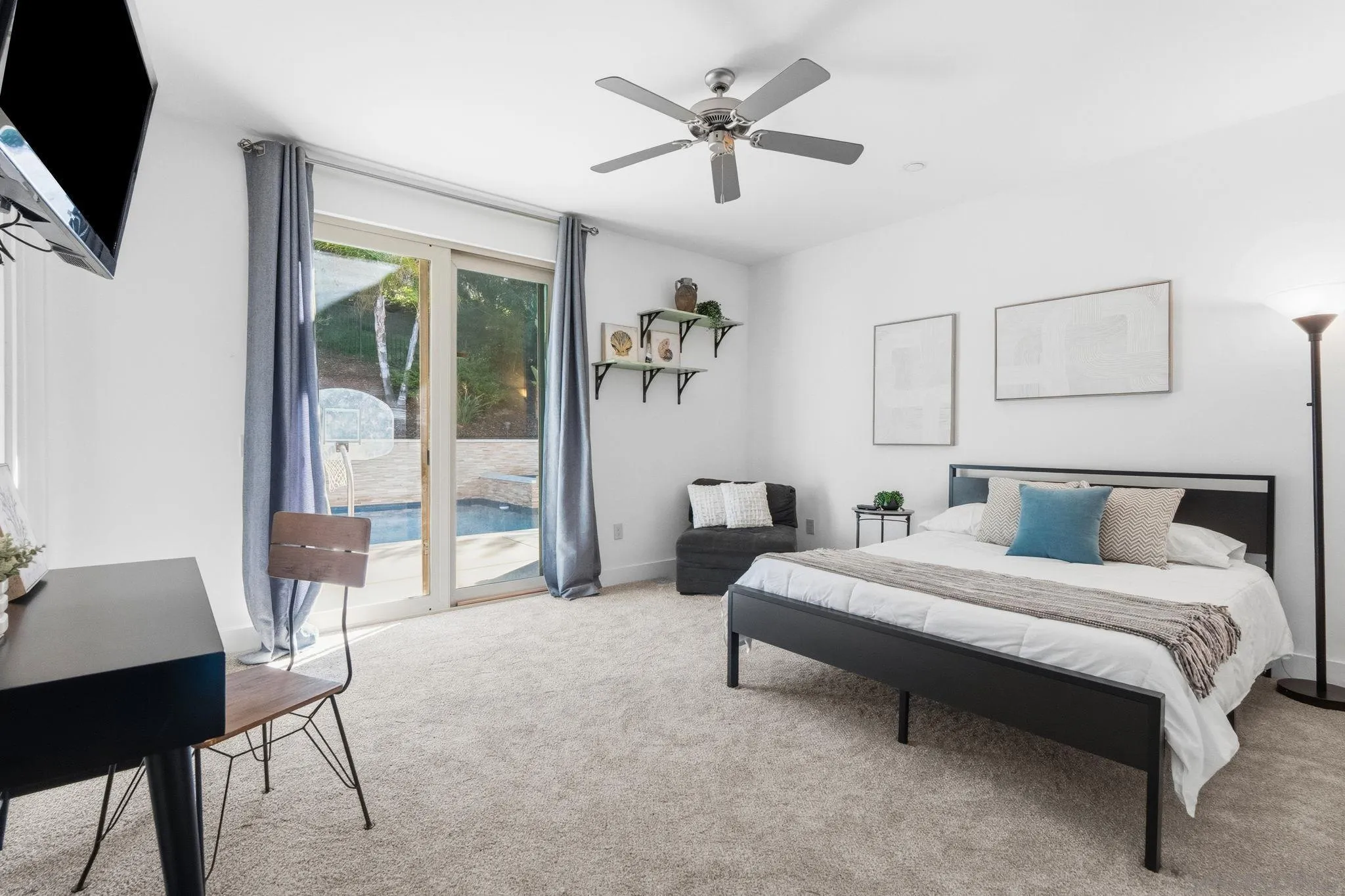 San Diego, California, 92128, United States, 5 Bedrooms Bedrooms, ,6 BathroomsBathrooms,Residential,Active,2015809