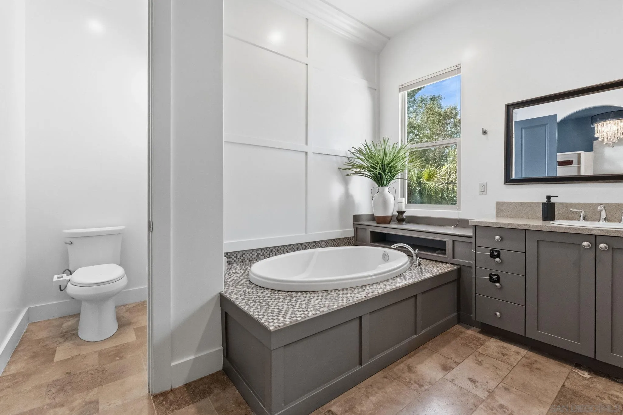 San Diego, California, 92128, United States, 5 Bedrooms Bedrooms, ,6 BathroomsBathrooms,Residential,Active,2015809