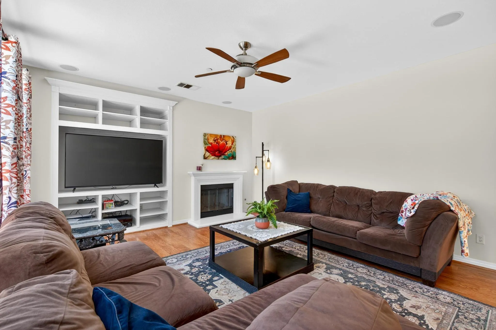 San Diego, California, 92127, United States, 4 Bedrooms Bedrooms, ,4 BathroomsBathrooms,Residential,Active,2045024