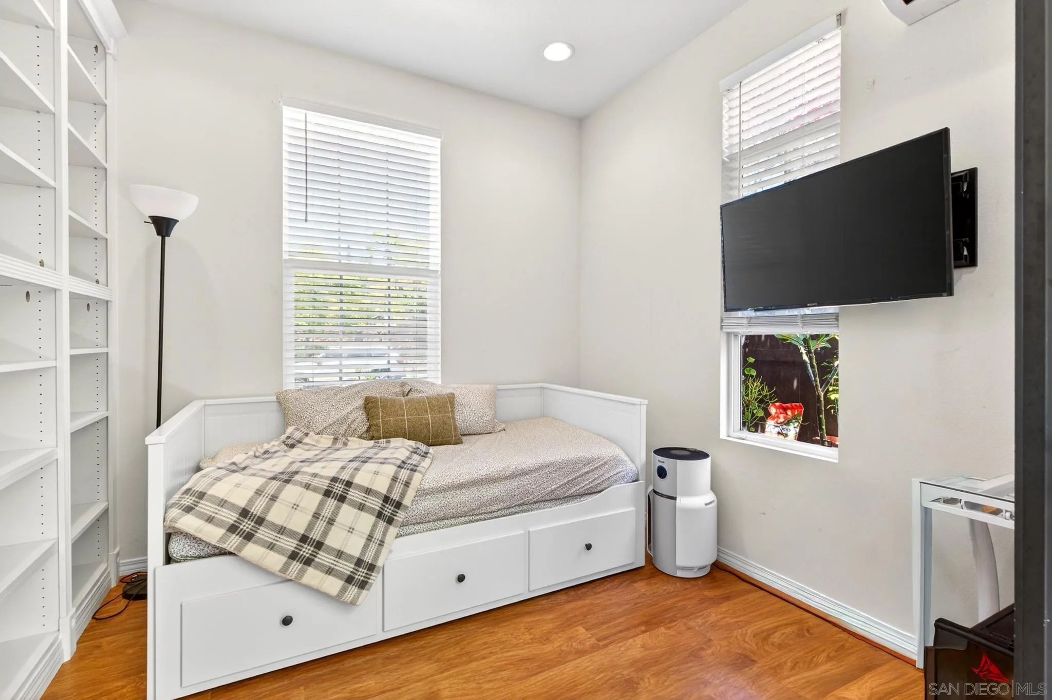 San Diego, California, 92127, United States, 4 Bedrooms Bedrooms, ,4 BathroomsBathrooms,Residential,Active,2045024