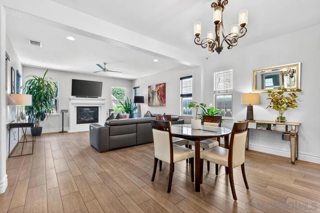 San Diego, California, 92127, United States, 5 Bedrooms Bedrooms, ,3 BathroomsBathrooms,Residential,Active,2041350
