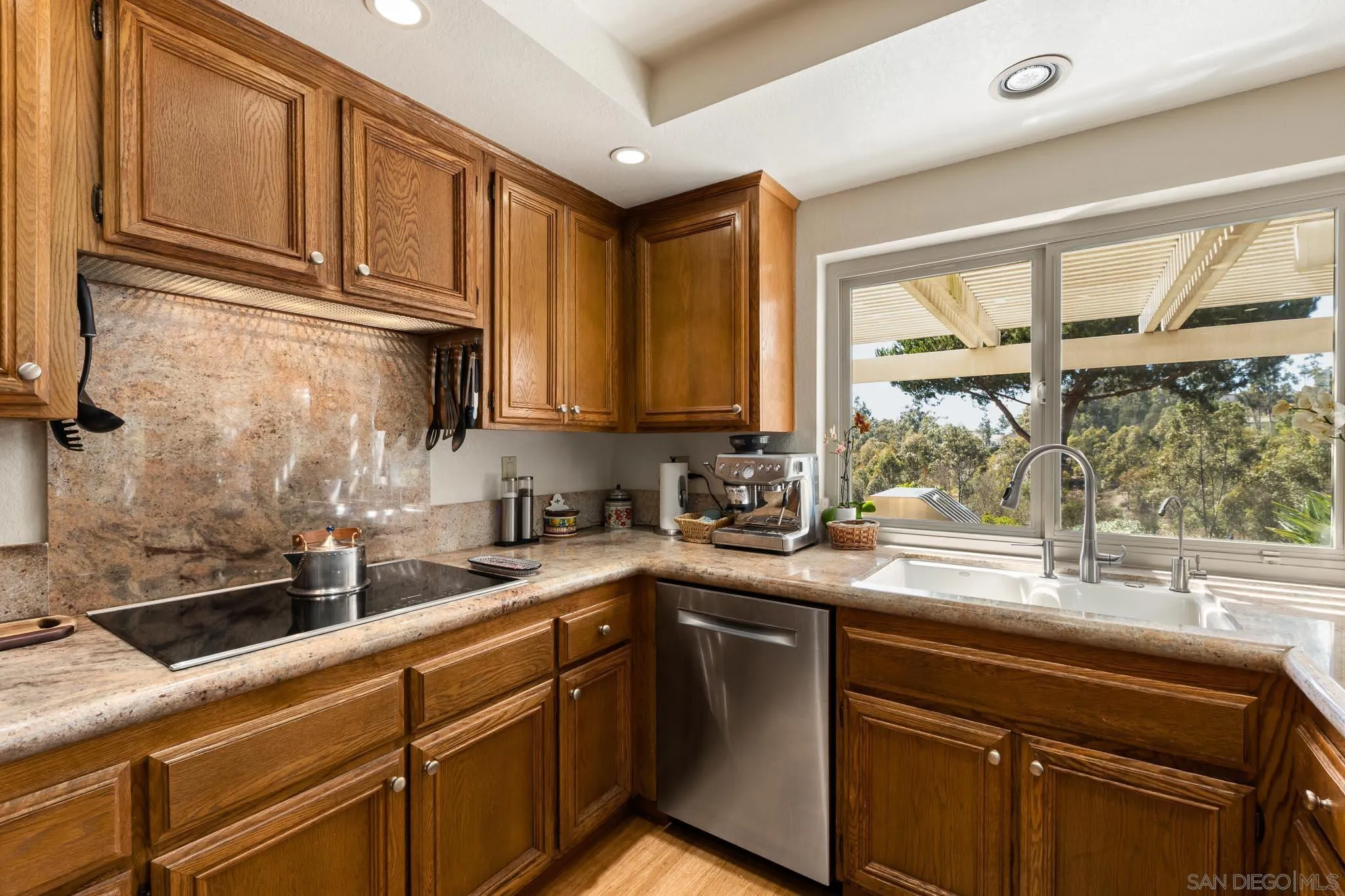 San Diego, California, 92131, United States, 5 Bedrooms Bedrooms, ,3 BathroomsBathrooms,Residential,Active,1945199