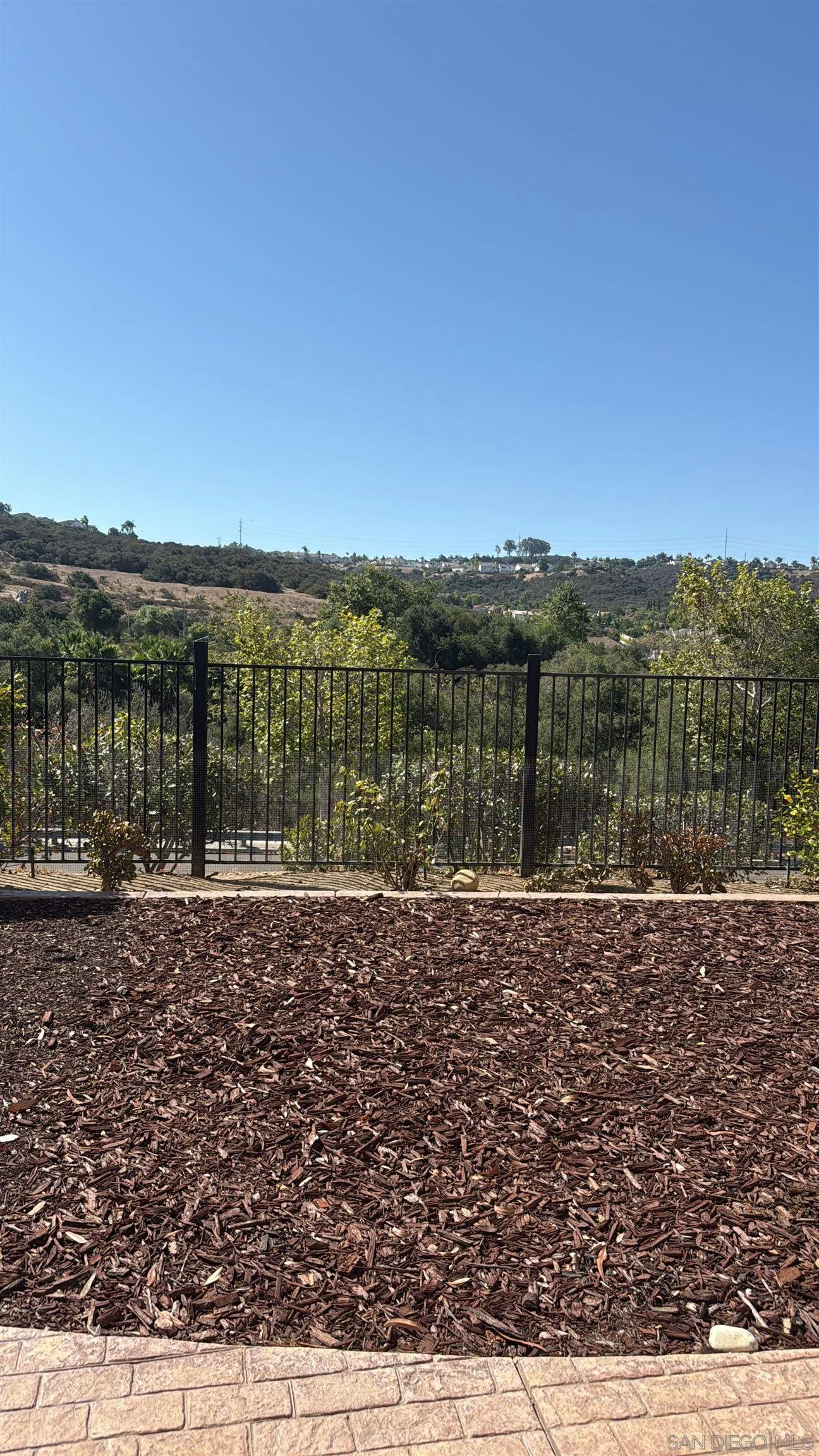 San Diego, California, 92128, United States, 4 Bedrooms Bedrooms, ,3 BathroomsBathrooms,Residential,Active,1941138