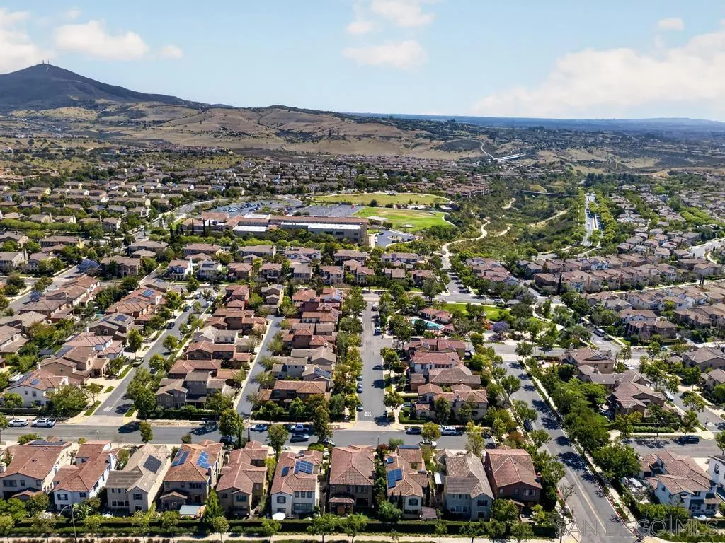 San Diego, California, 92127, United States, 5 Bedrooms Bedrooms, ,3 BathroomsBathrooms,Residential,Active,2041350