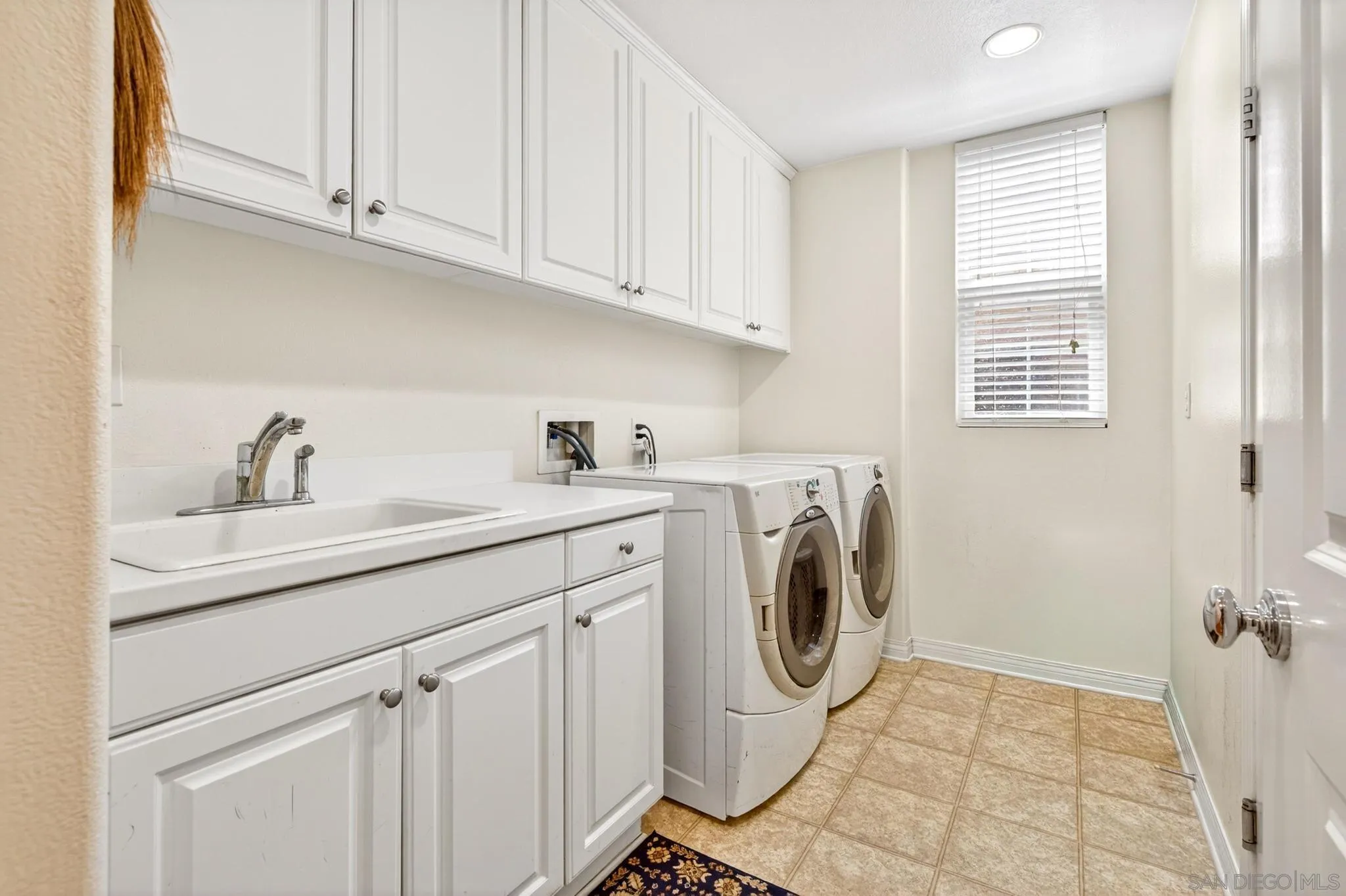 San Diego, California, 92127, United States, 4 Bedrooms Bedrooms, ,4 BathroomsBathrooms,Residential,Active,2045024