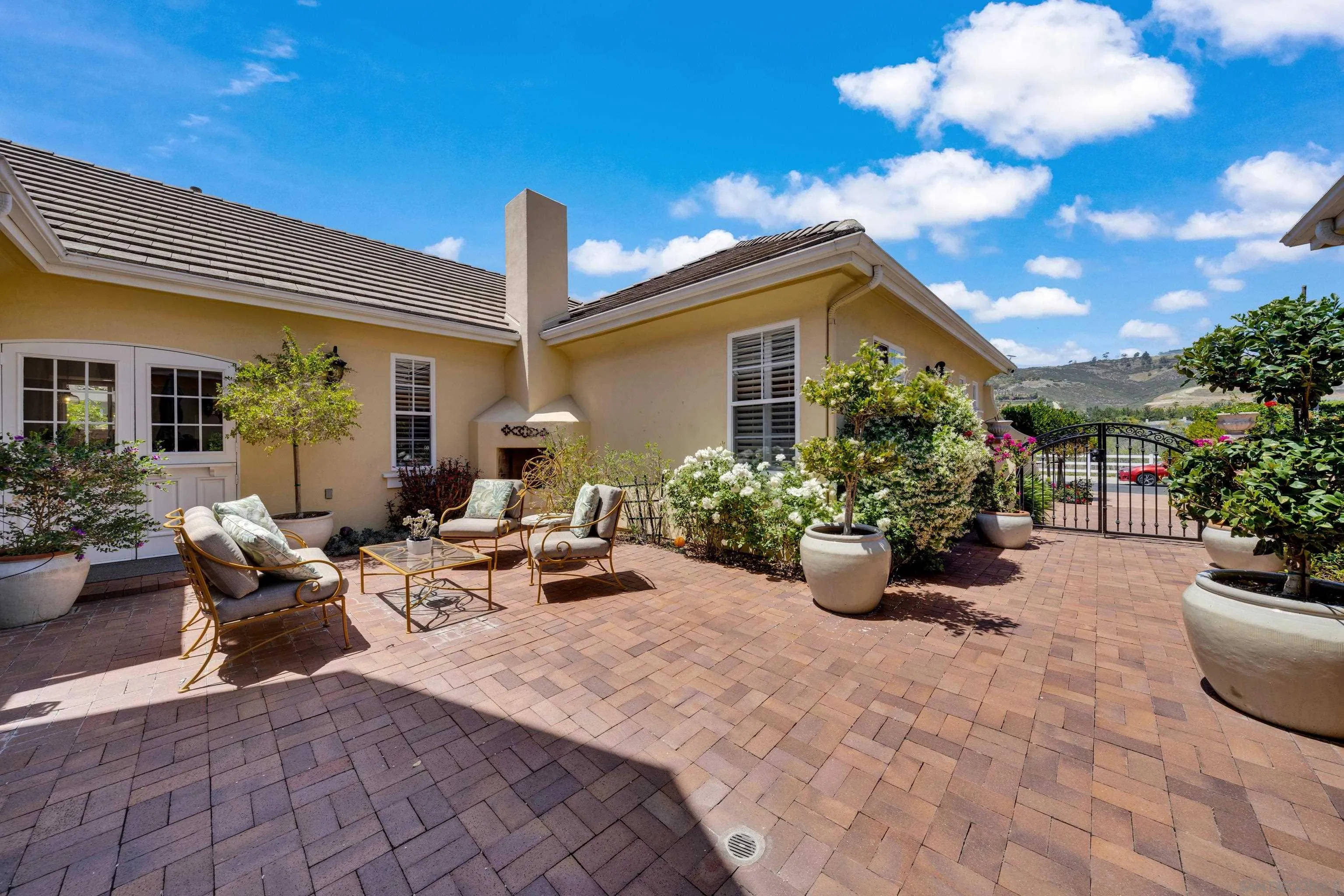 San Diego, California, 92127, United States, 5 Bedrooms Bedrooms, ,6 BathroomsBathrooms,Residential,Active,1936639