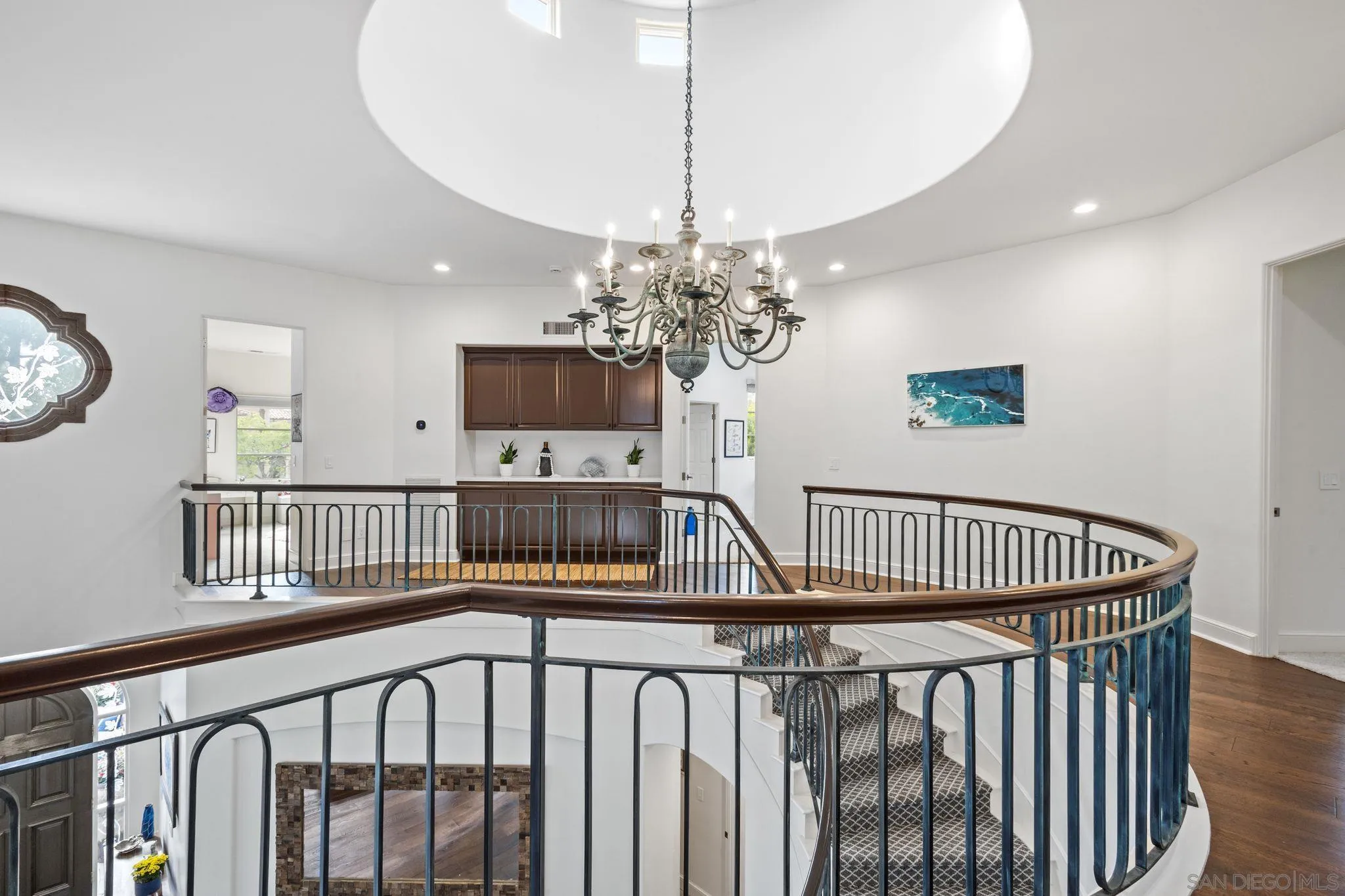 Carlsbad, California, 92011, United States, 5 Bedrooms Bedrooms, ,5 BathroomsBathrooms,Residential,Pending,2045548