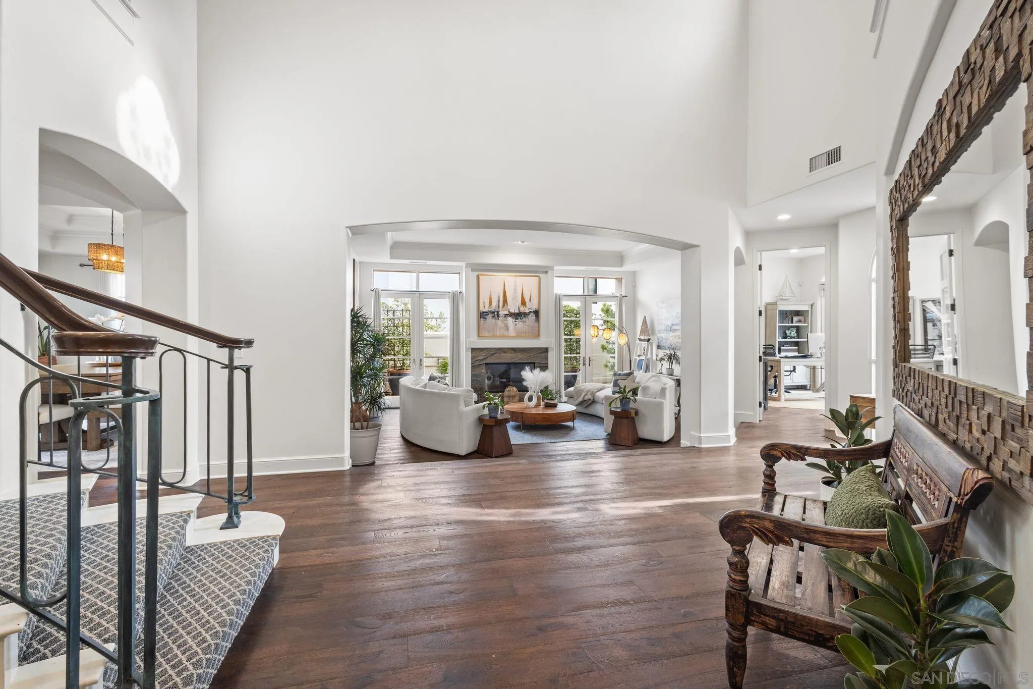 Carlsbad, California, 92011, United States, 5 Bedrooms Bedrooms, ,5 BathroomsBathrooms,Residential,Pending,2045548