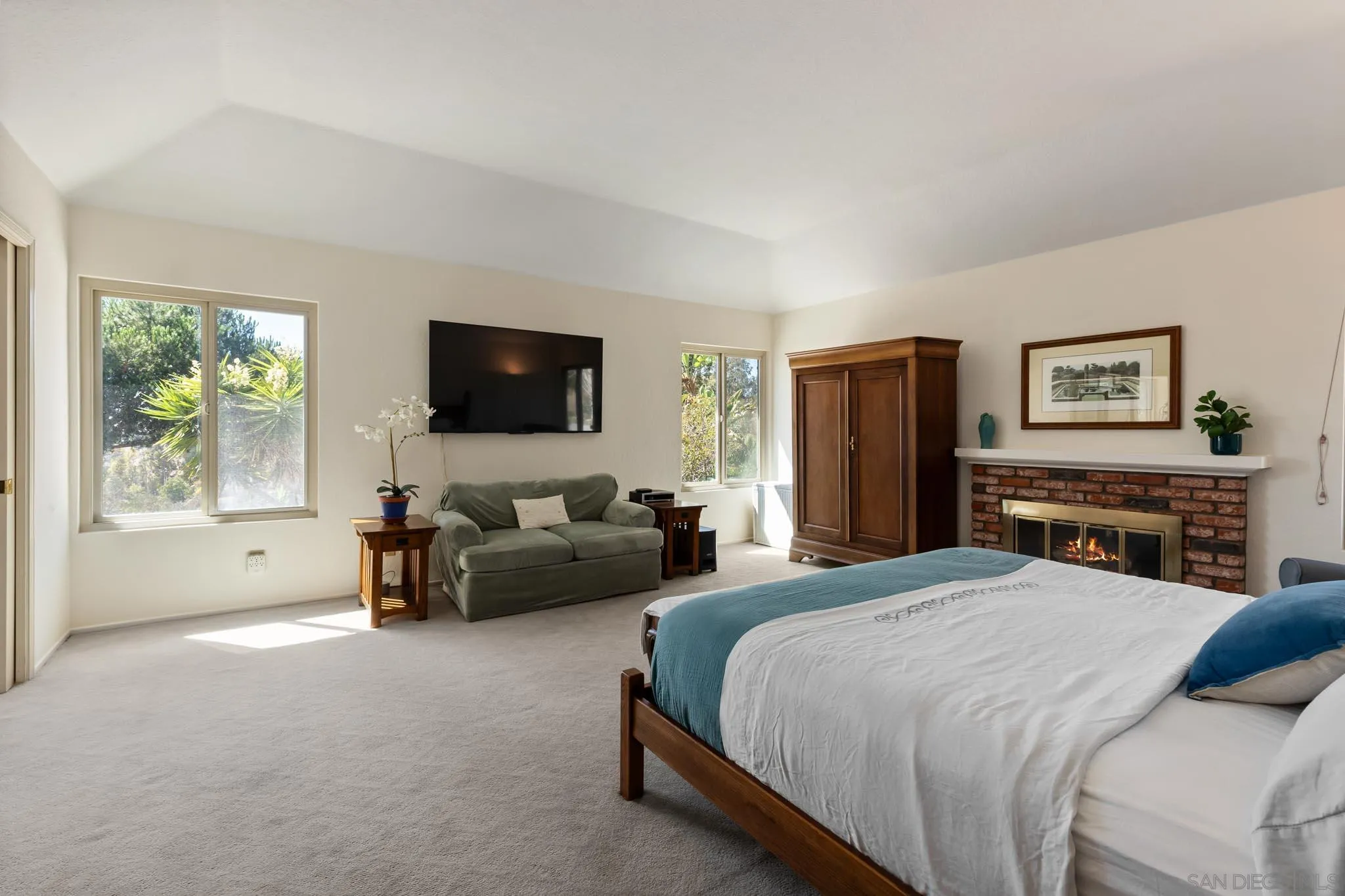 San Diego, California, 92131, United States, 5 Bedrooms Bedrooms, ,3 BathroomsBathrooms,Residential,Active,1945199