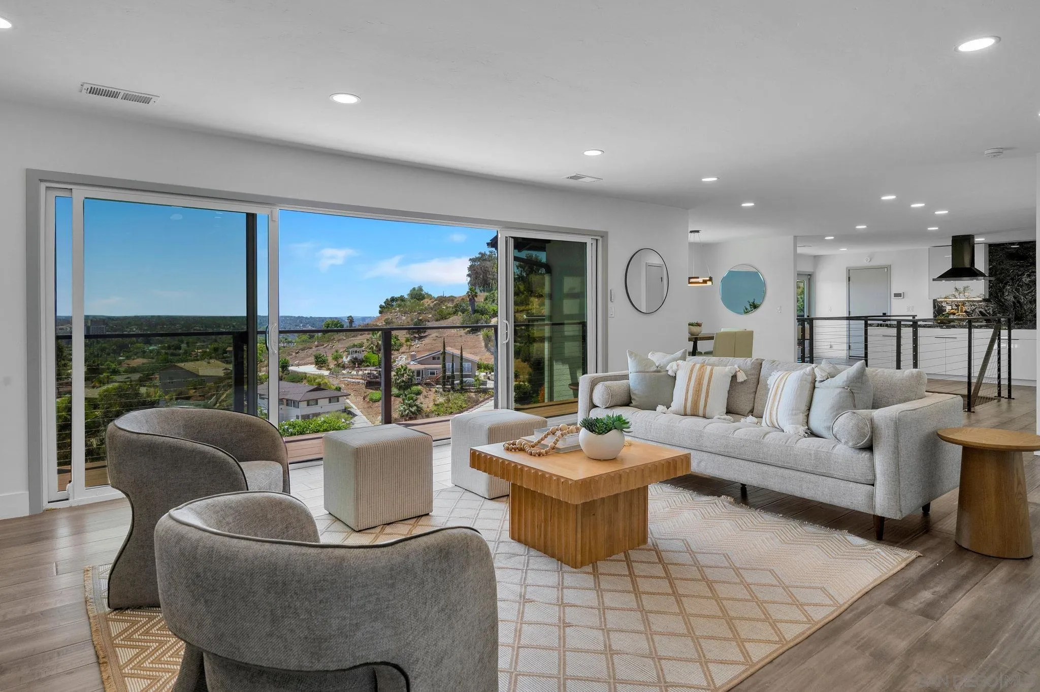 San Diego, California, 92120, United States, 4 Bedrooms Bedrooms, ,4 BathroomsBathrooms,Residential,Active,2042189