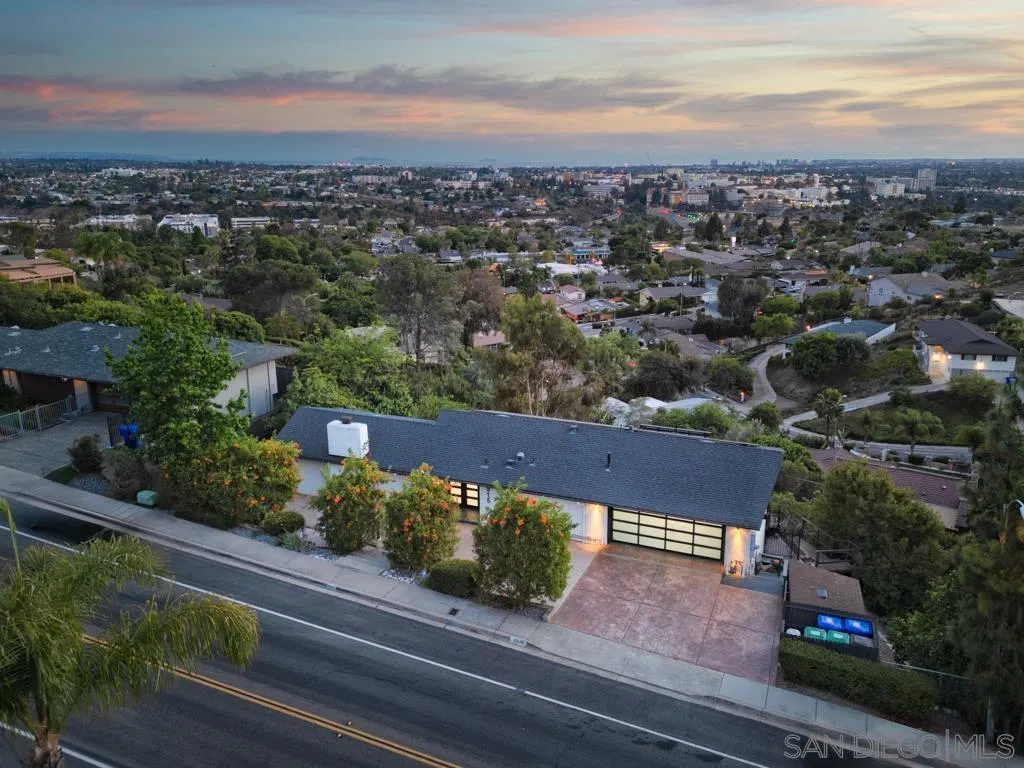 San Diego, California, 92120, United States, 4 Bedrooms Bedrooms, ,4 BathroomsBathrooms,Residential,Active,2042189