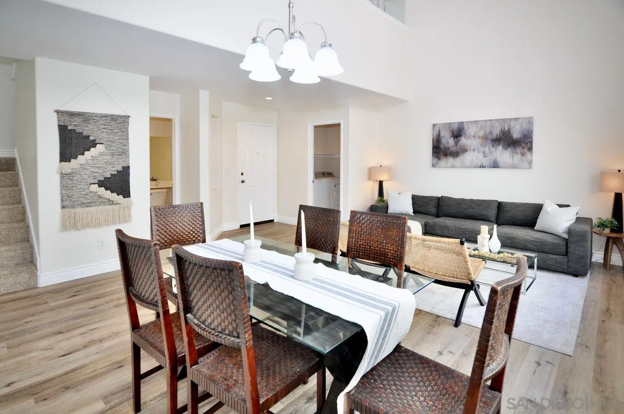 San Diego, California, 92131, United States, 3 Bedrooms Bedrooms, ,3 BathroomsBathrooms,Residential,Active,1973326