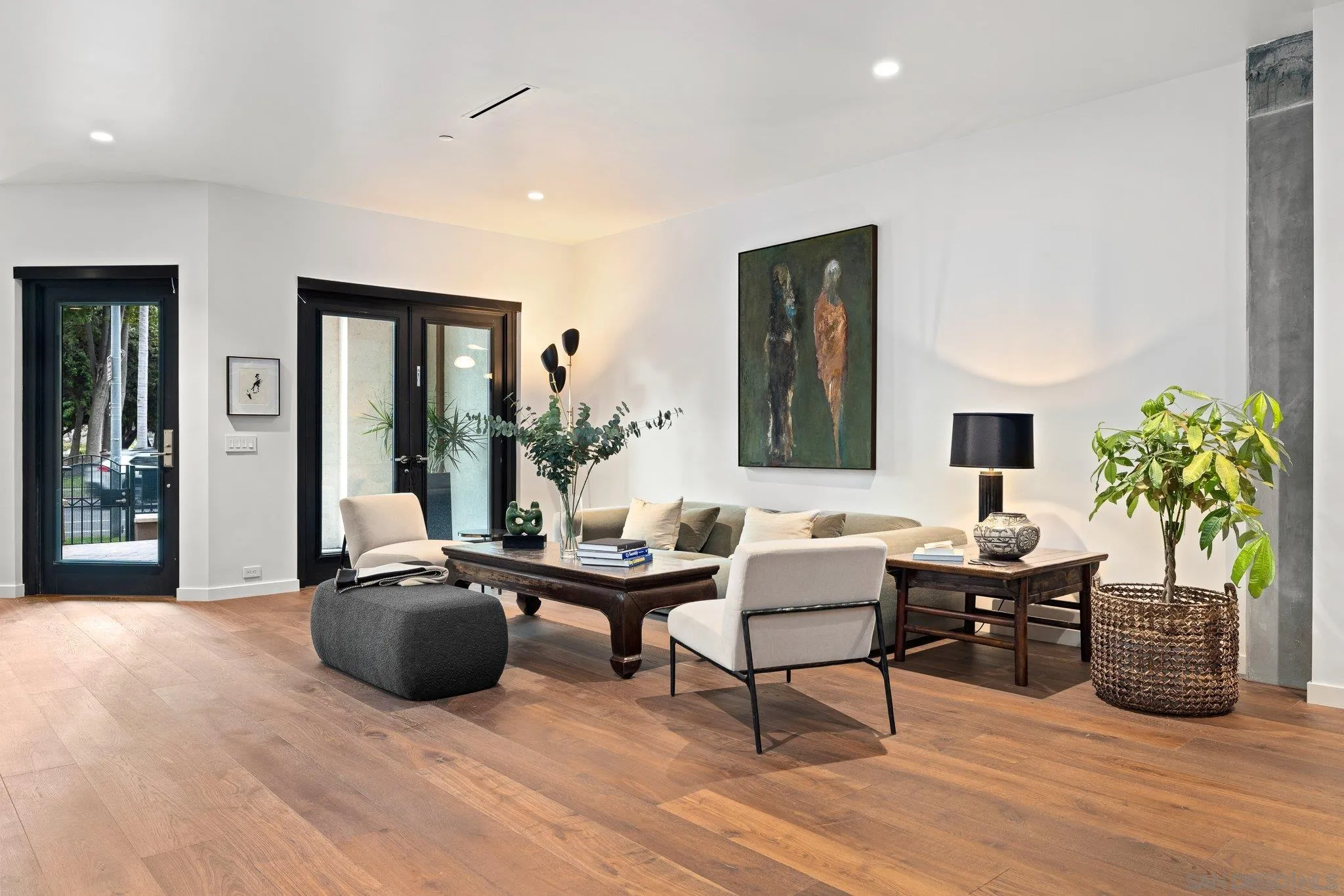 San Diego, California, 92103, United States, 2 Bedrooms Bedrooms, ,3 BathroomsBathrooms,Residential,Active,2007276