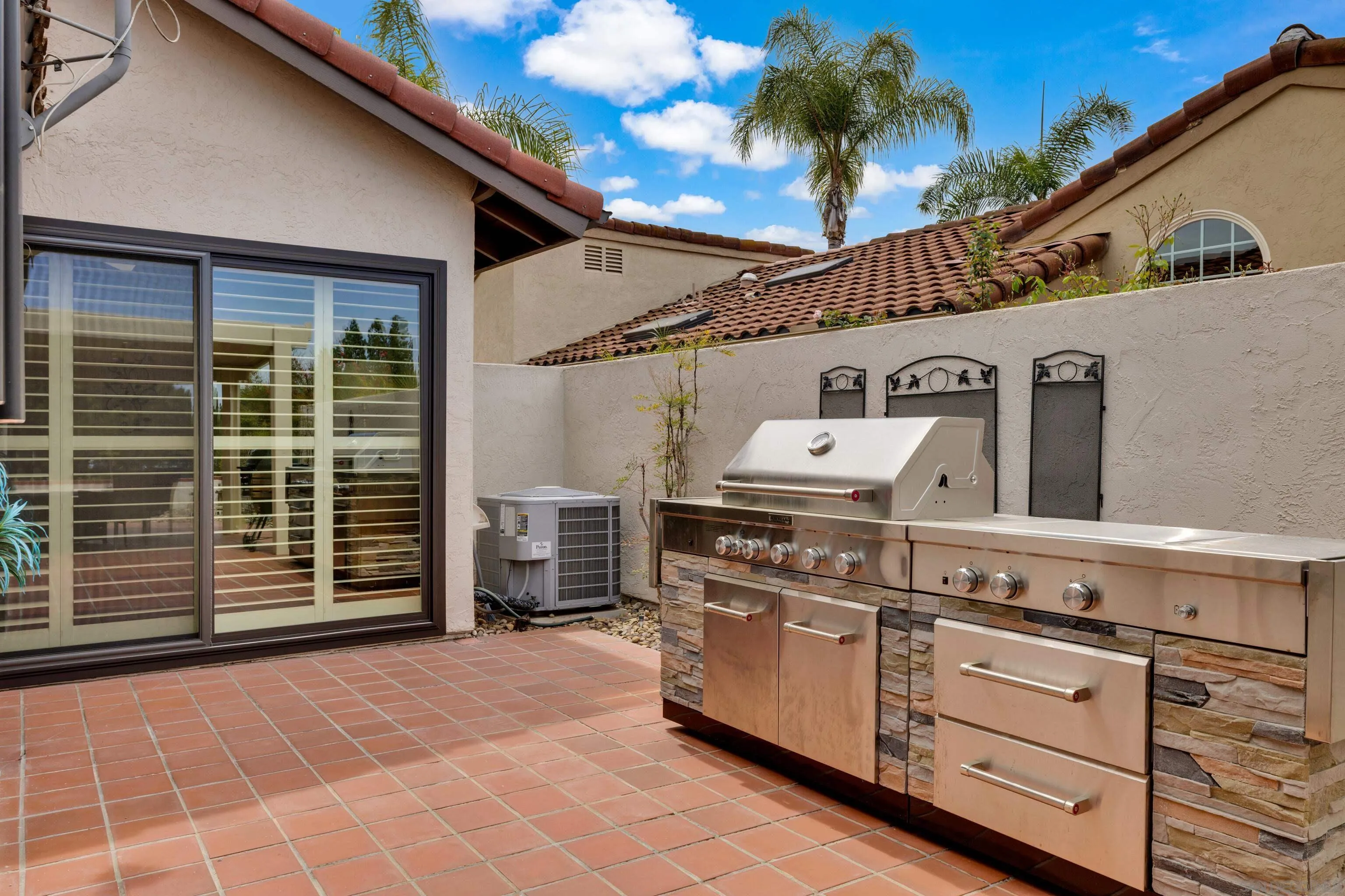 San Diego, California, 92128, United States, 3 Bedrooms Bedrooms, ,2 BathroomsBathrooms,Residential,Active,1936620