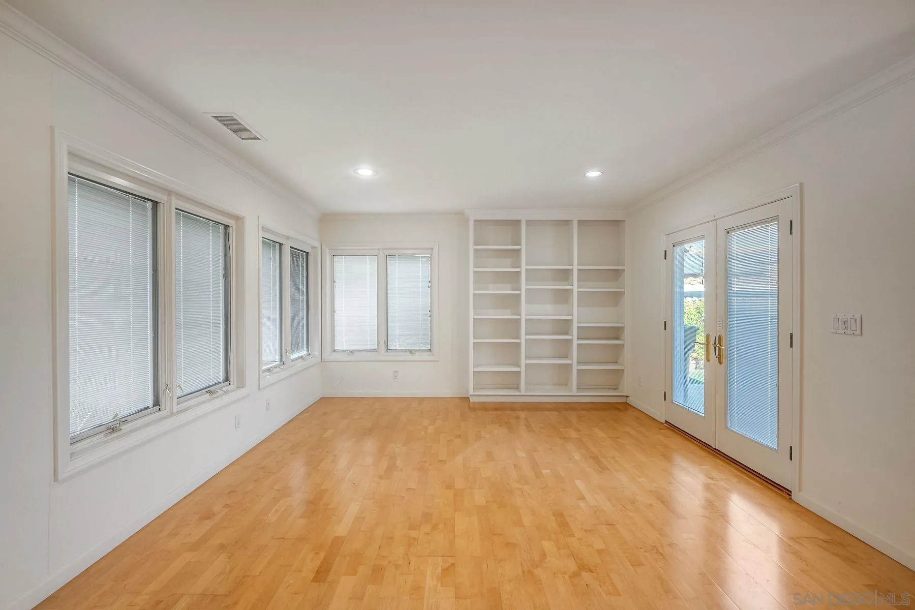 San Diego, California, 92128, United States, 3 Bedrooms Bedrooms, ,2 BathroomsBathrooms,Residential,Active,2003553