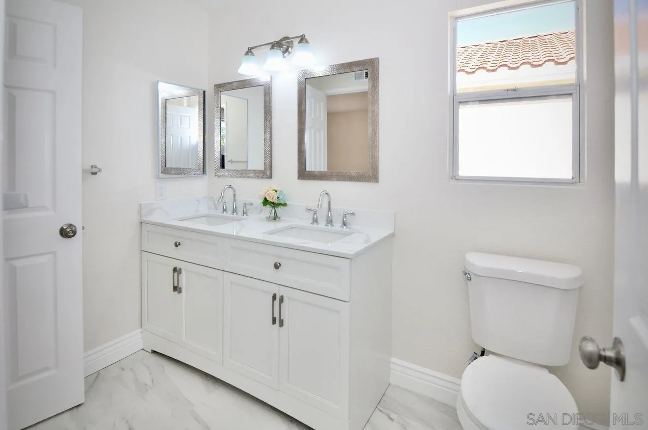 San Diego, California, 92131, United States, 3 Bedrooms Bedrooms, ,3 BathroomsBathrooms,Residential,Active,1973326