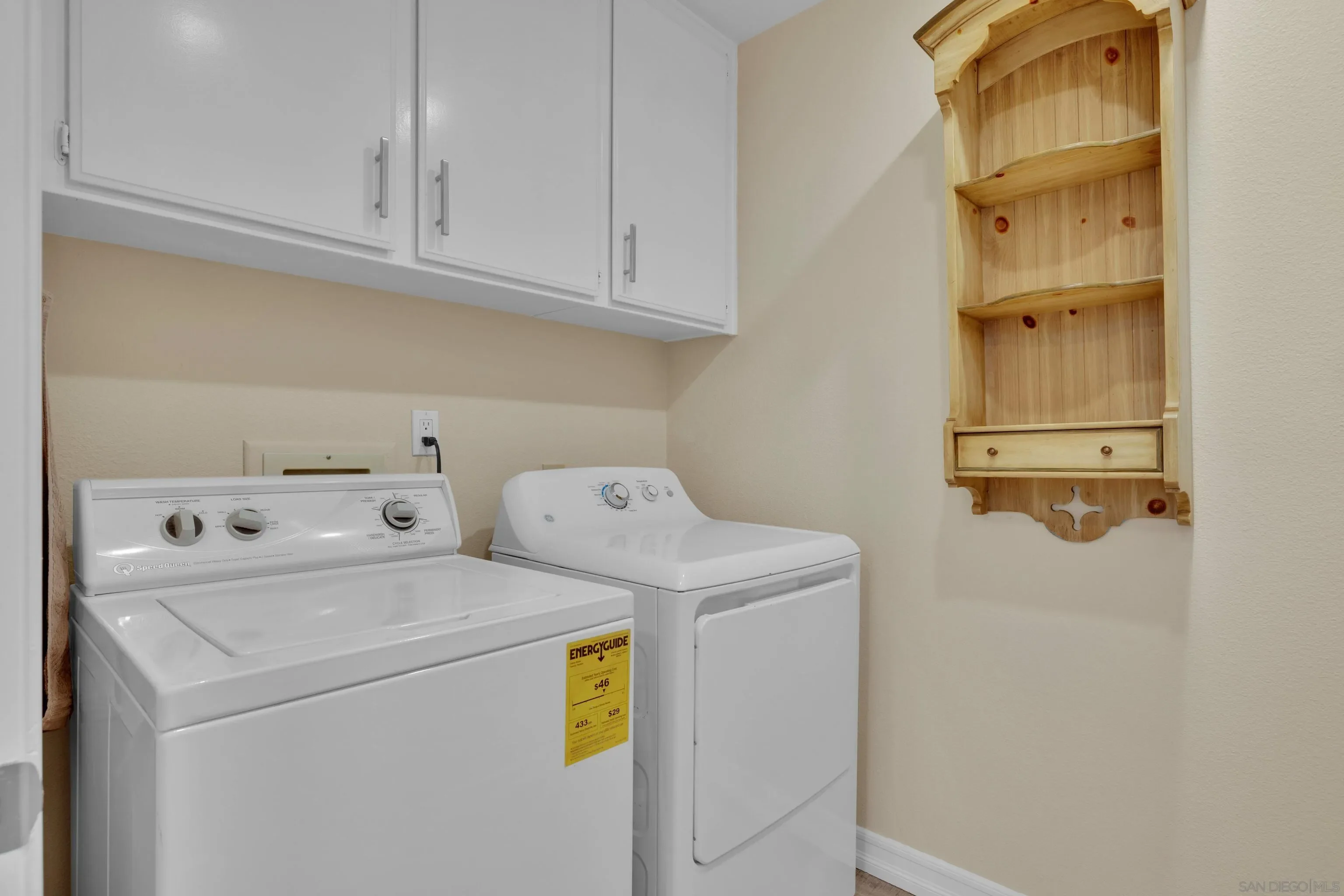 San Diego, California, 92128, United States, 3 Bedrooms Bedrooms, ,2 BathroomsBathrooms,Residential,Active,1936620
