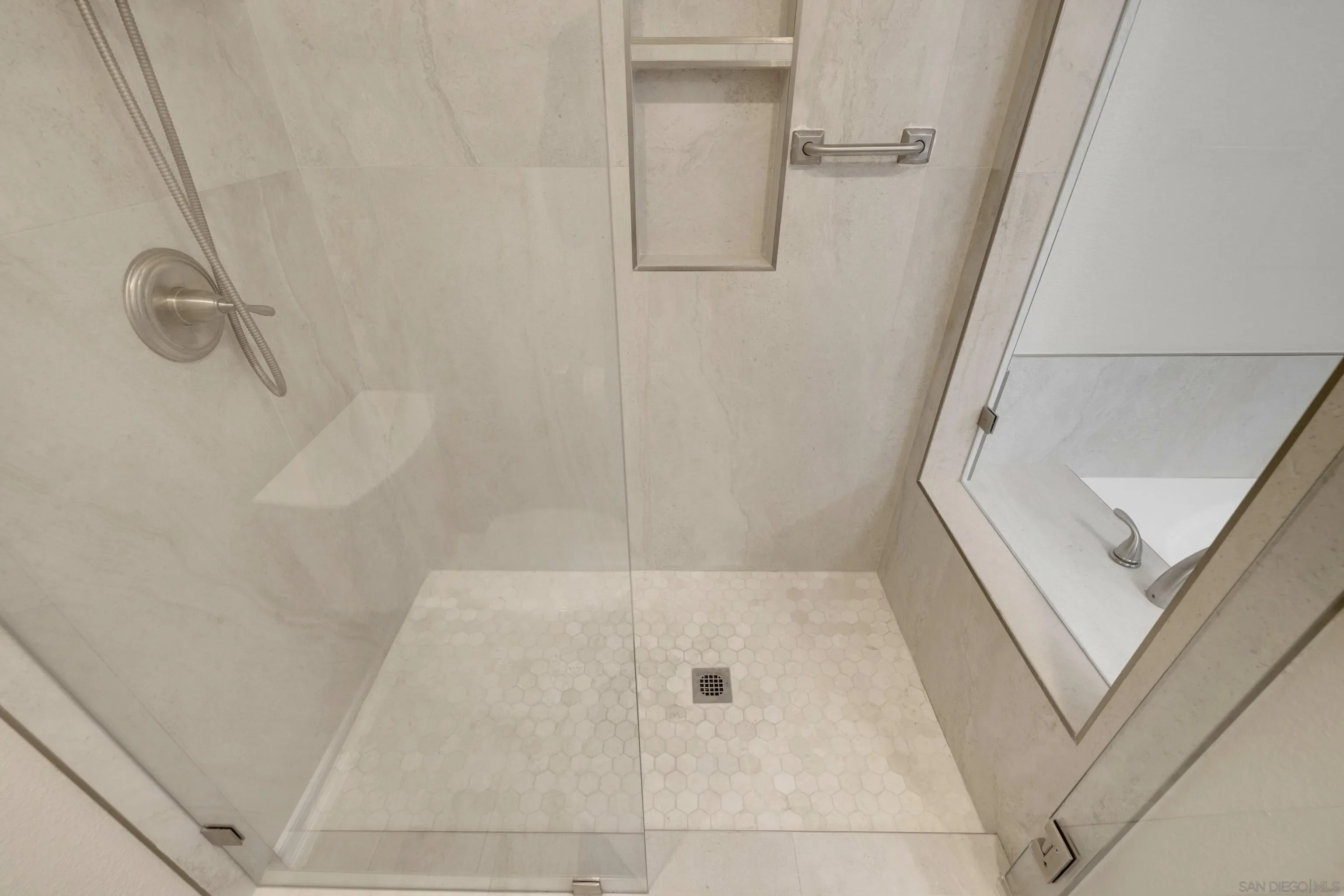 San Diego, California, 92128, United States, 3 Bedrooms Bedrooms, ,2 BathroomsBathrooms,Residential,Active,1936620