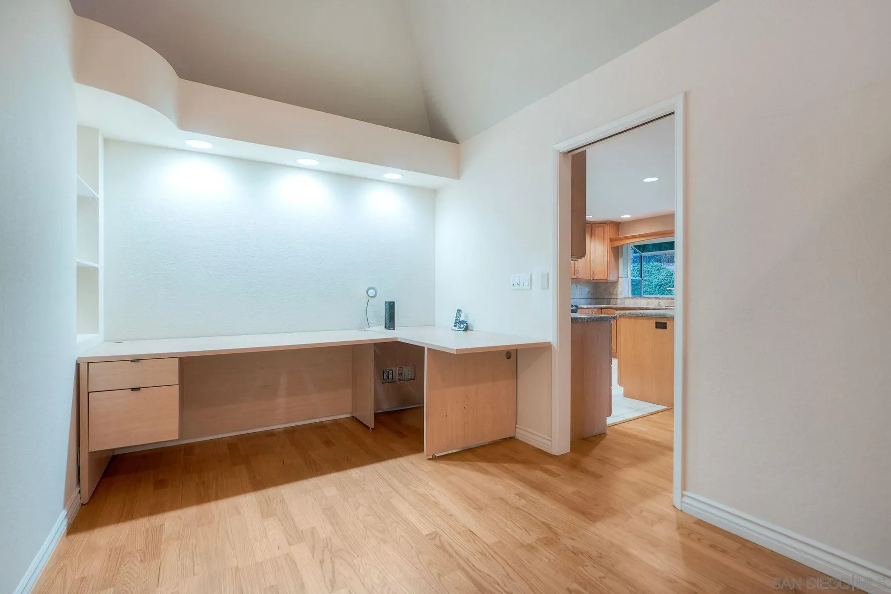 San Diego, California, 92128, United States, 3 Bedrooms Bedrooms, ,3 BathroomsBathrooms,Residential,Active,1990587