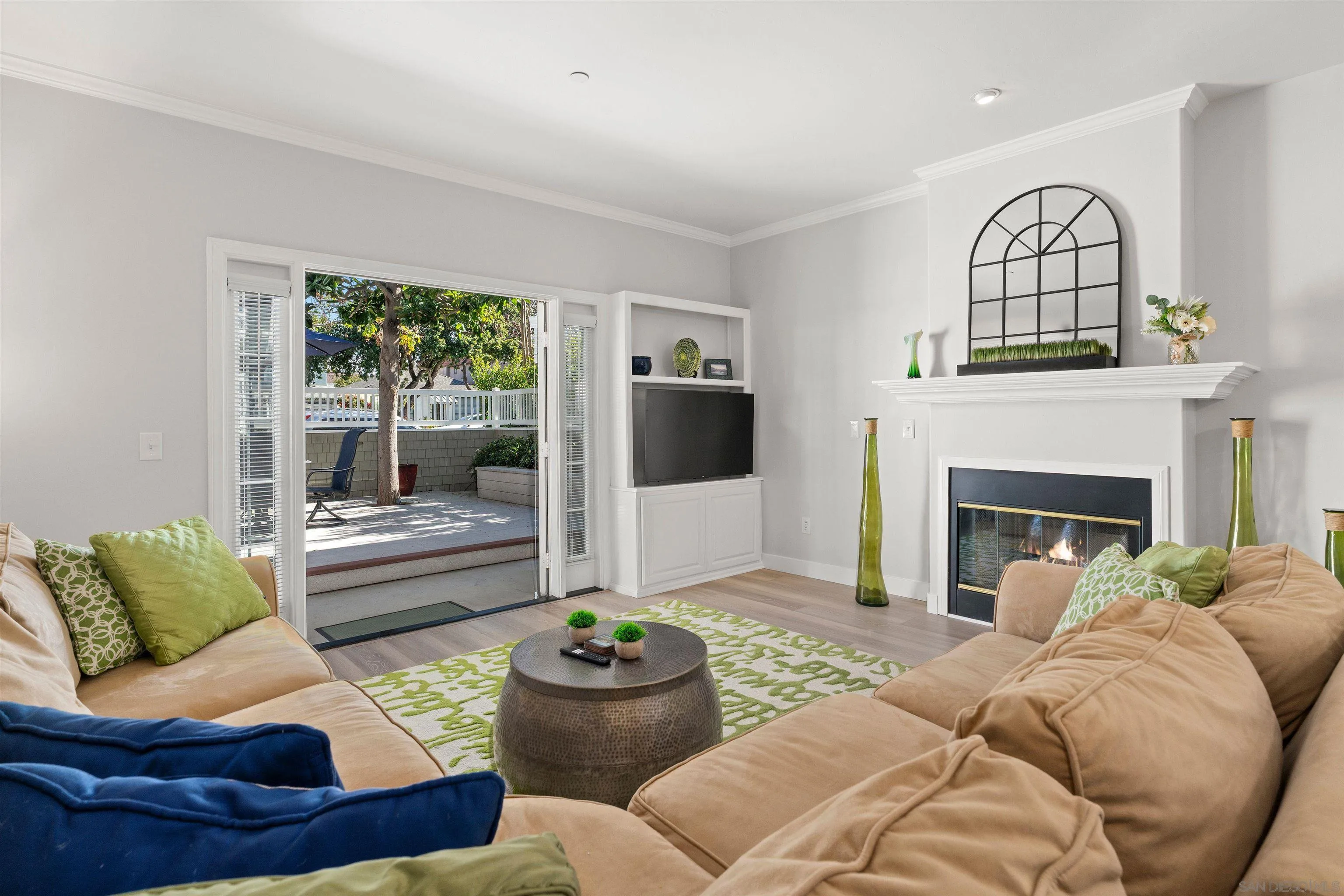 Coronado, California, 92118, United States, 2 Bedrooms Bedrooms, ,2 BathroomsBathrooms,Residential,Active,2013406